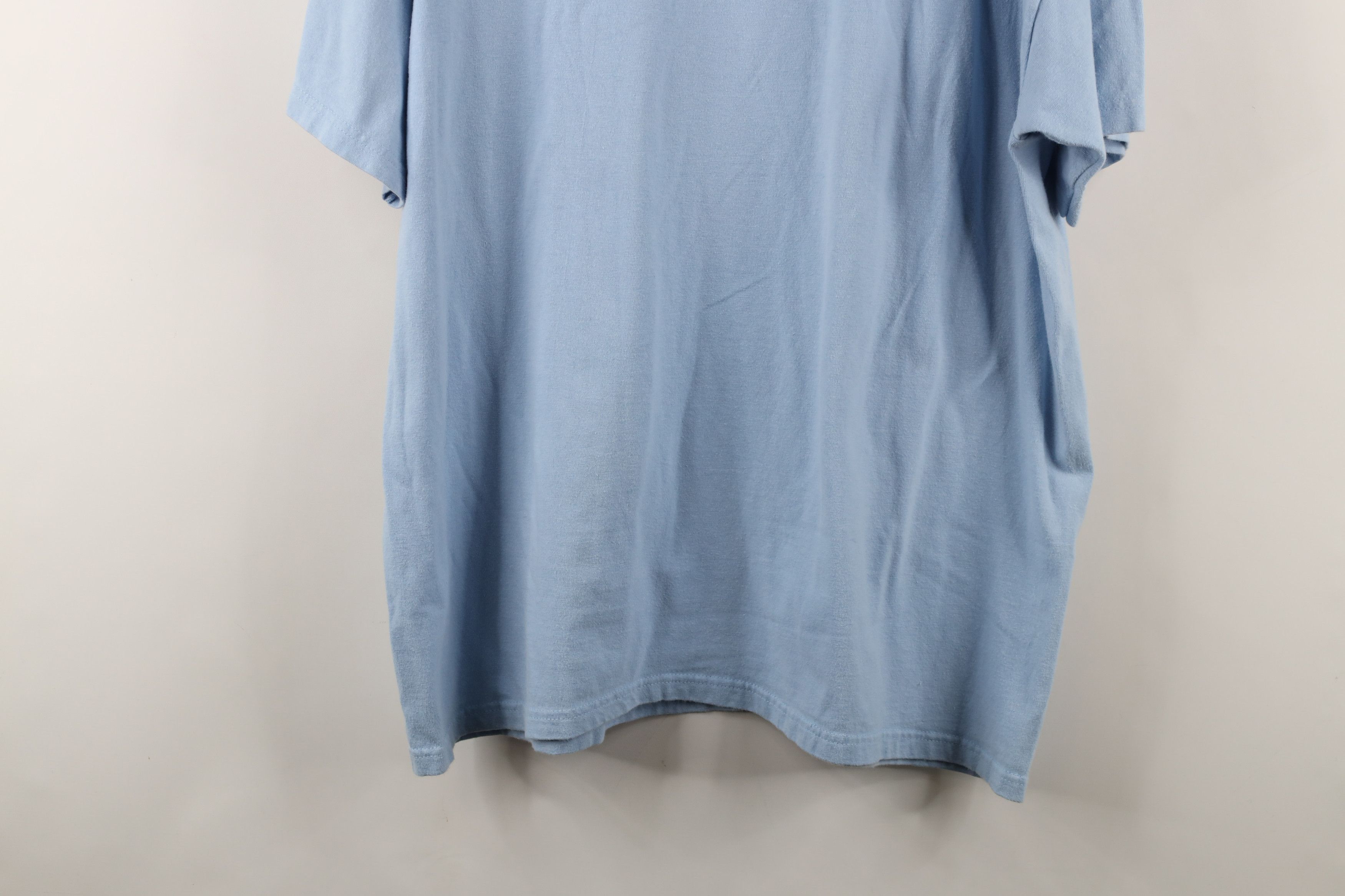 Vintage Vintage 90s Motion Hawaiian Surfboards Surfing T-Shirt Blue Size US XL / EU 56 / 4 - 14 Thumbnail