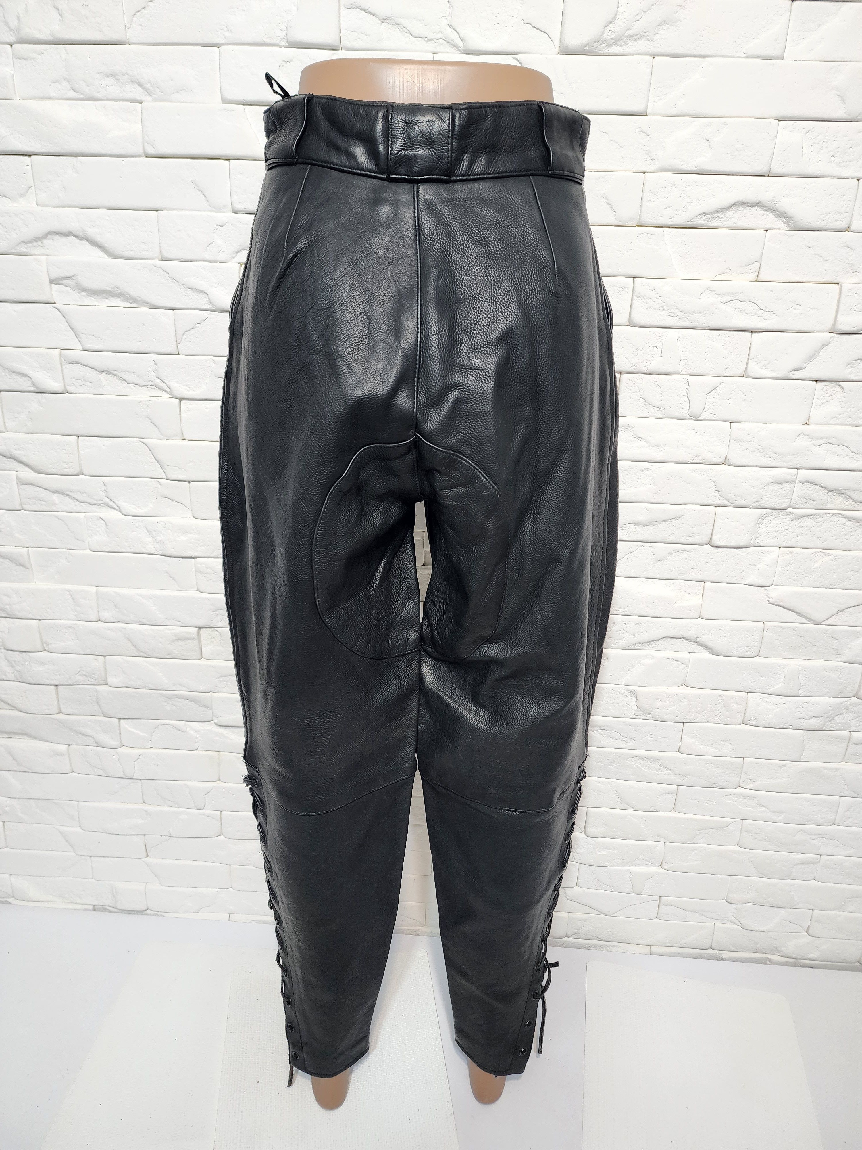 Genuine Leather Women's black leather pants. Size 25" / US 0 / IT 36 - 5 Thumbnail