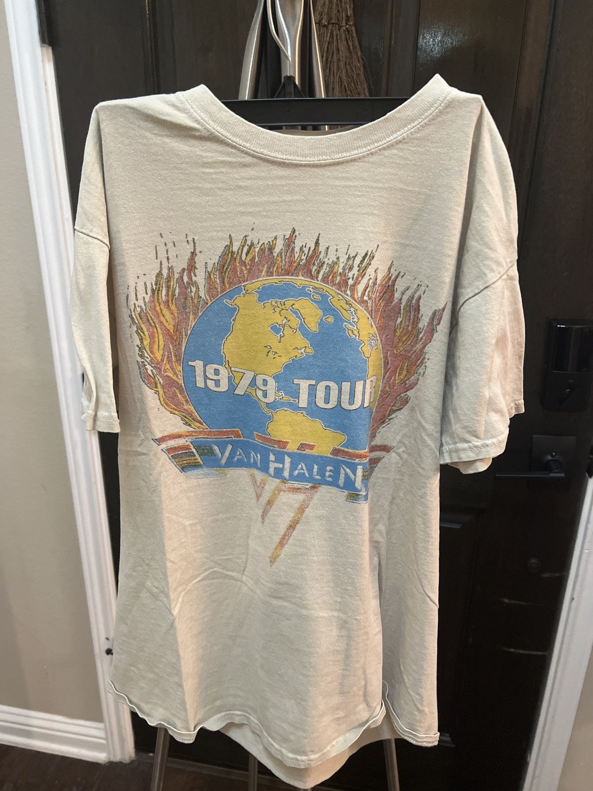 Band Tees × Vintage Van Halen Graphic Tee Size US M / EU 48-50 / 2 - 1 Thumbnail