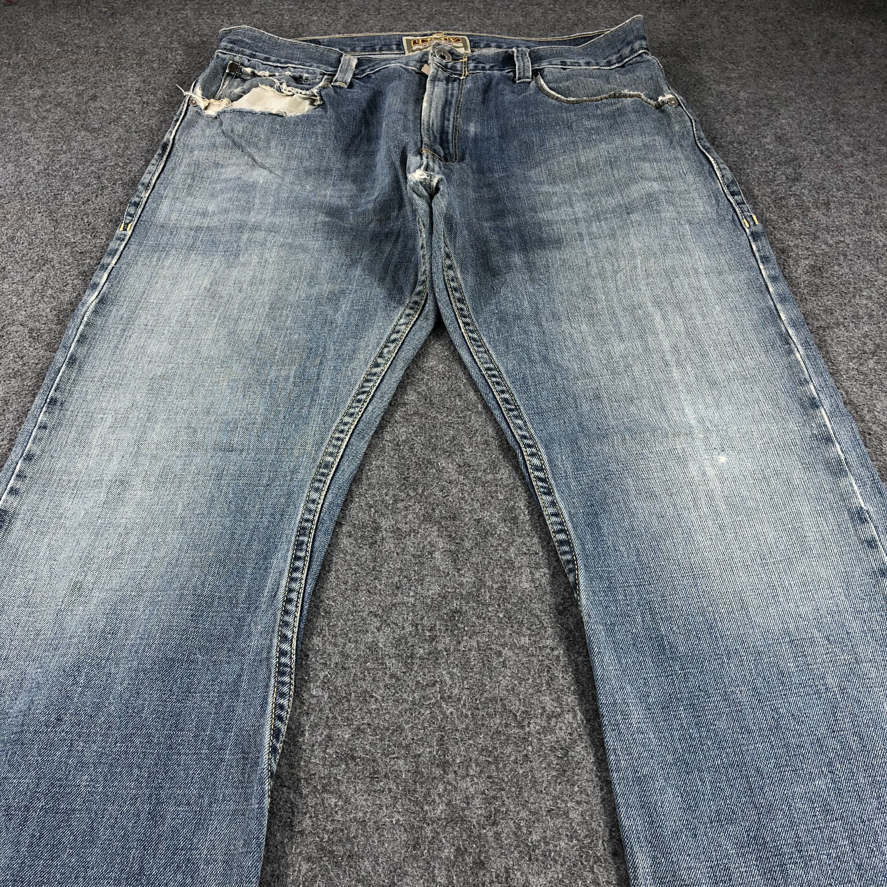 Levi's × Vintage Vintage Distress Levis Jeans Lot 514-JM788 Size US 36 / EU 52 - 3 Thumbnail