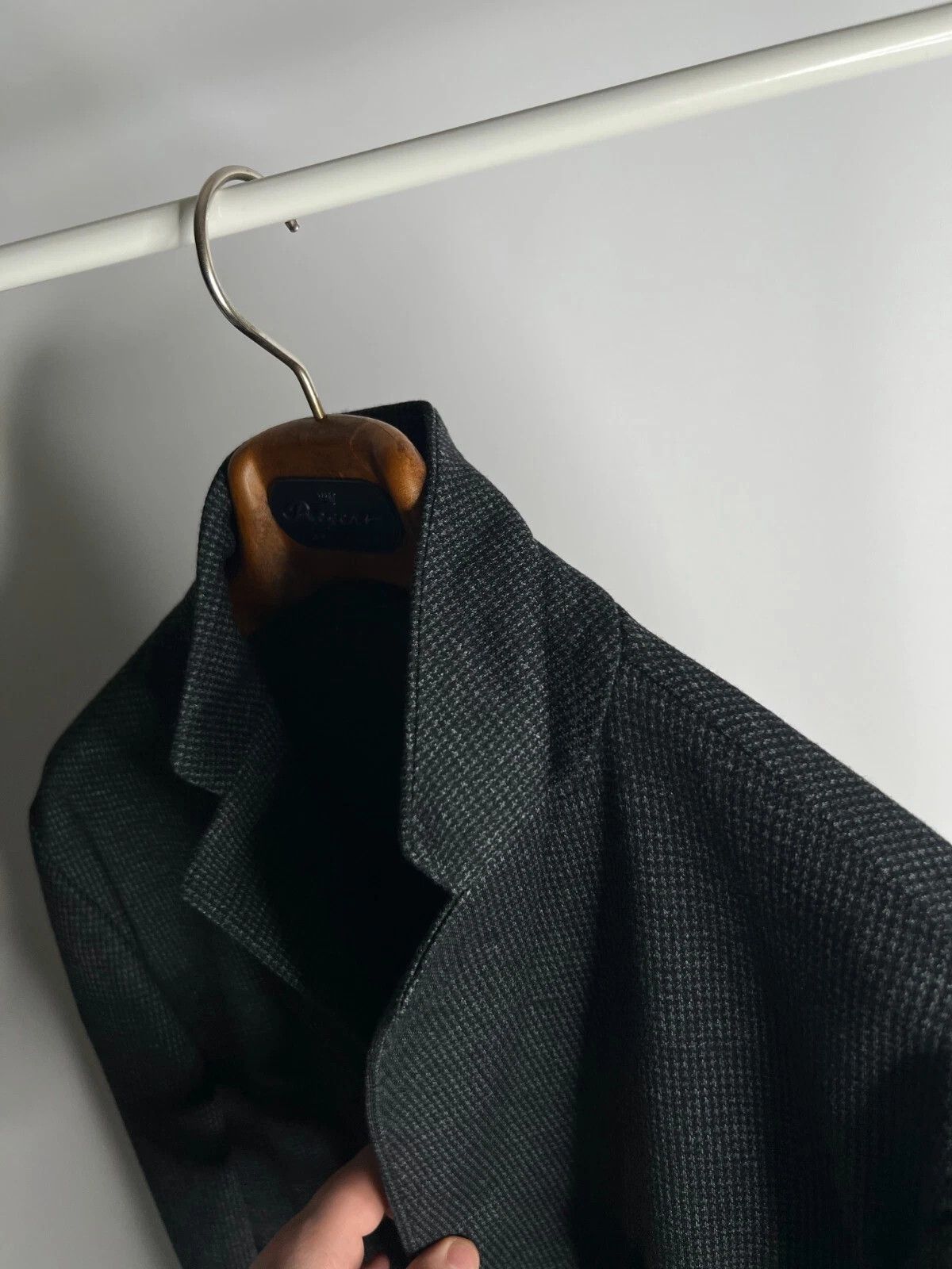 Brooks Brothers Brooks Brothers Regent Fit Houndstooth Dark Grey Blazer Size 48R - 9 Thumbnail