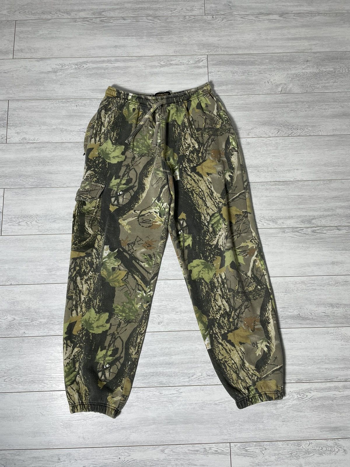Realtree × Vintage Vintage Cargo Realtree Camo Sweatpants Sweats Joggers Baggy Size US 34 / EU 50 - 1 Thumbnail