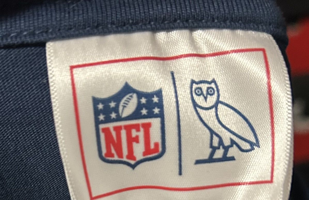 October's Very Own OVO October’s Very Own NFL New England Patriots T-Shirt 2XL Size US XXL / EU 58 / 5 - 4 Thumbnail