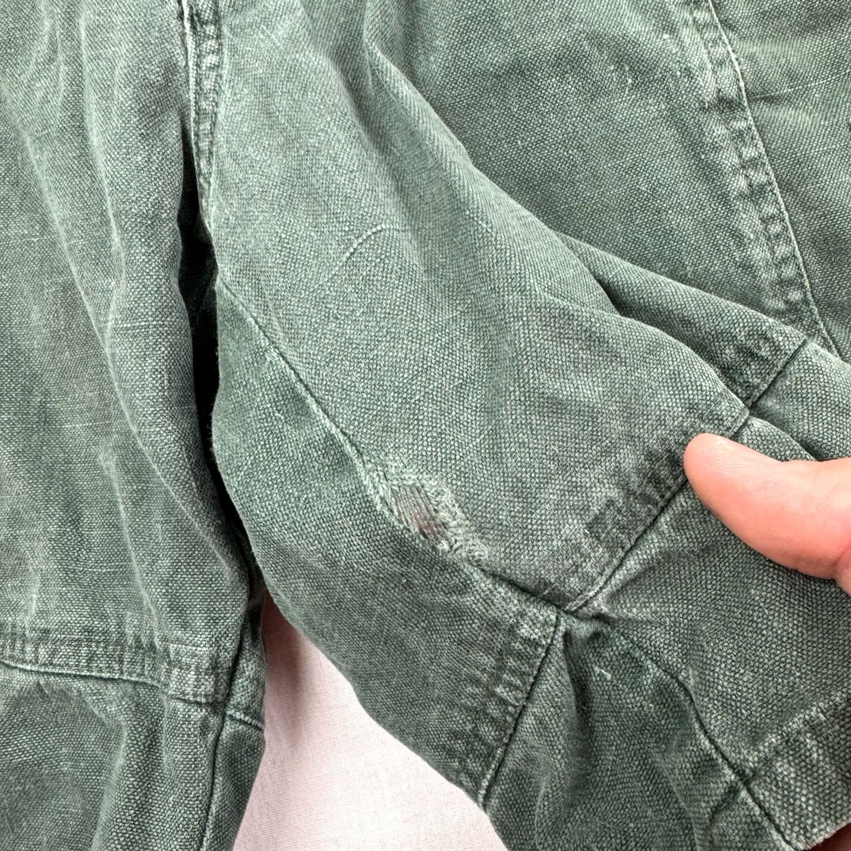 Bugle Boy VINTAGE Bugle Boy Safari Shorts Adult 38 Travel Hipster Pockets Y2K 90s Outdoor Cargo Green Ramie Cotton Mens 38 7in Inseam Size US 38 / EU 54 - 5 Thumbnail