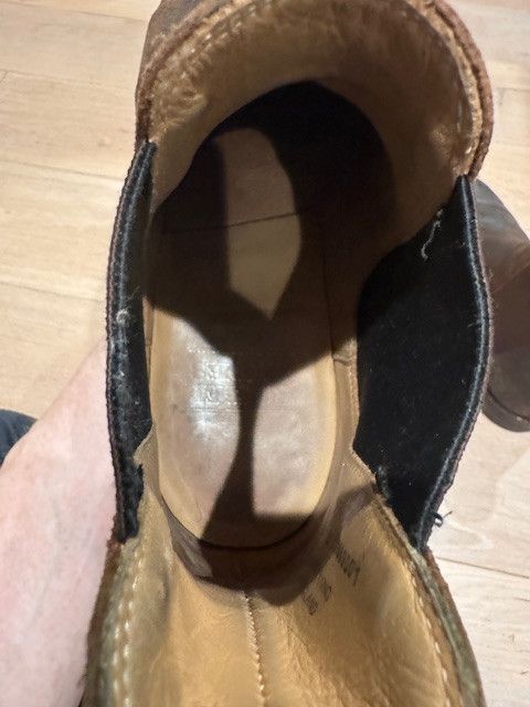 Crockett & Jones Chelsea 5 Dark Brown Rough-Out Suede Size US 9 / EU 42 - 10 Thumbnail