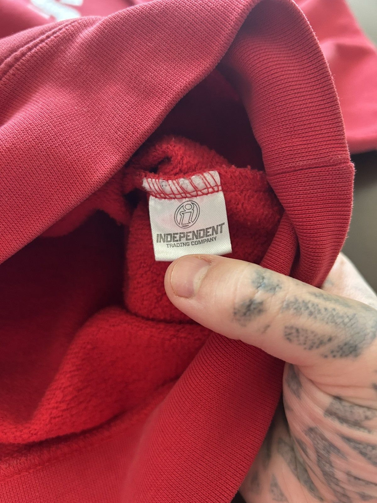 Vlone Vlone Nav Bad Habits Tour Hoodie Red Size US S / EU 44-46 / 1 - 4 Thumbnail
