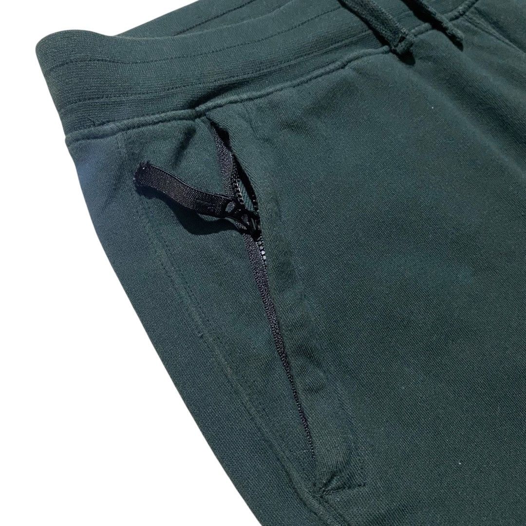 Stone Island Stone island dark green jogger longpant Size US 33 - 7 Thumbnail