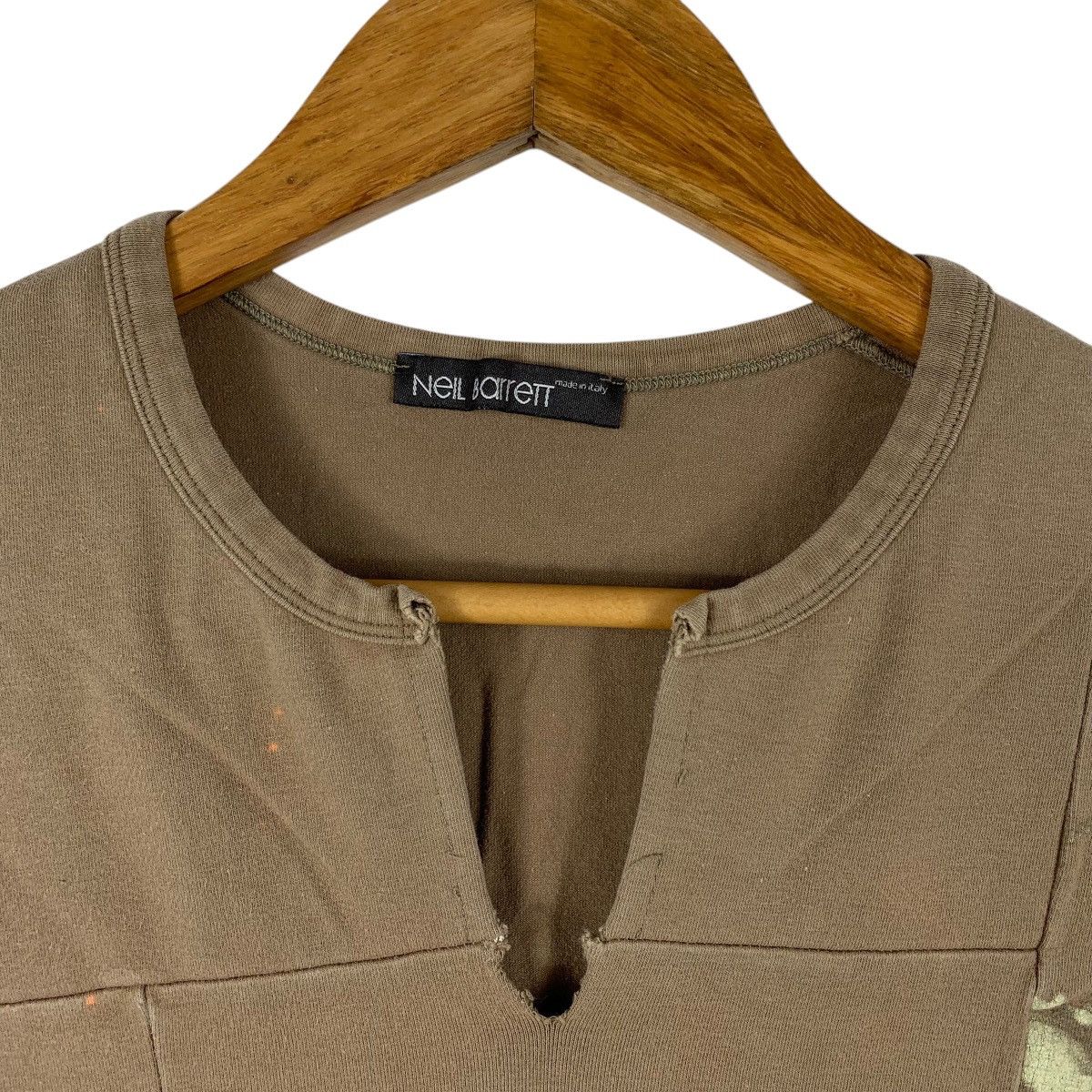 Neil Barrett NEIL BARRET V Neck art printed tee Size US S / EU 44-46 / 1 - 5 Thumbnail