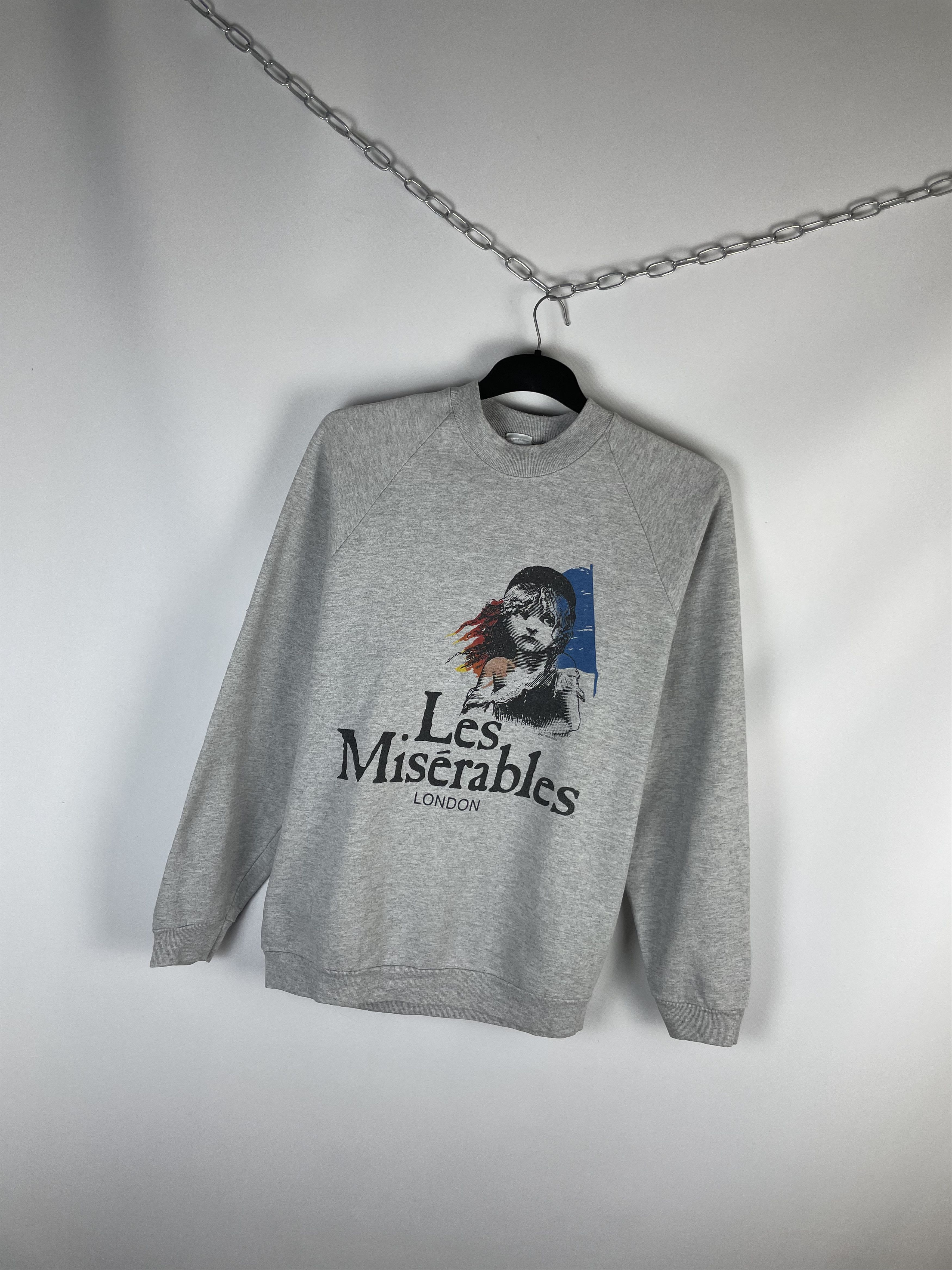 Vintage LES MISERABLES 1986 Movie Sweatshirt Pullover Jumper