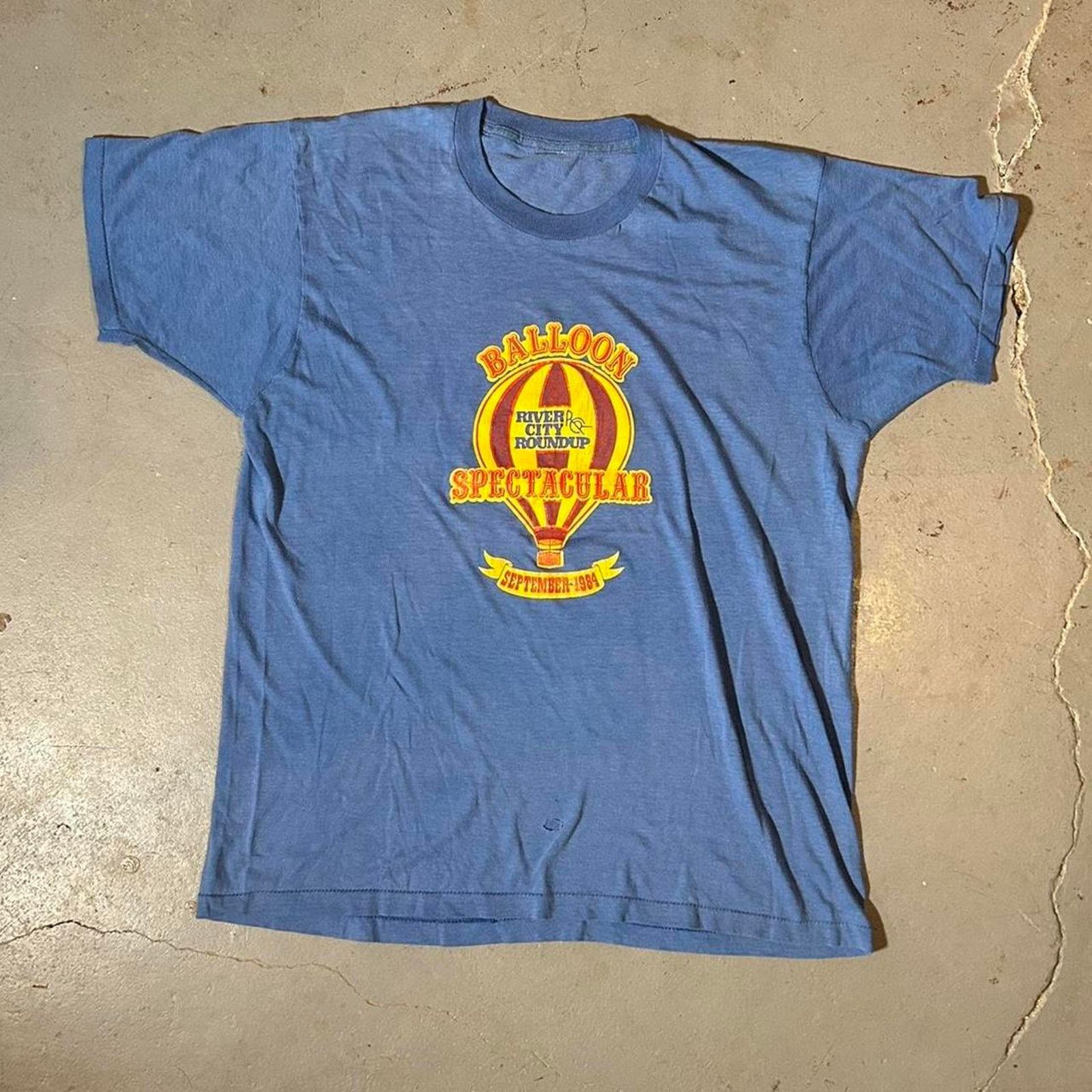 Fruit Of The Loom 90s river city round up Size US M / EU 48-50 / 2 - 1 Thumbnail