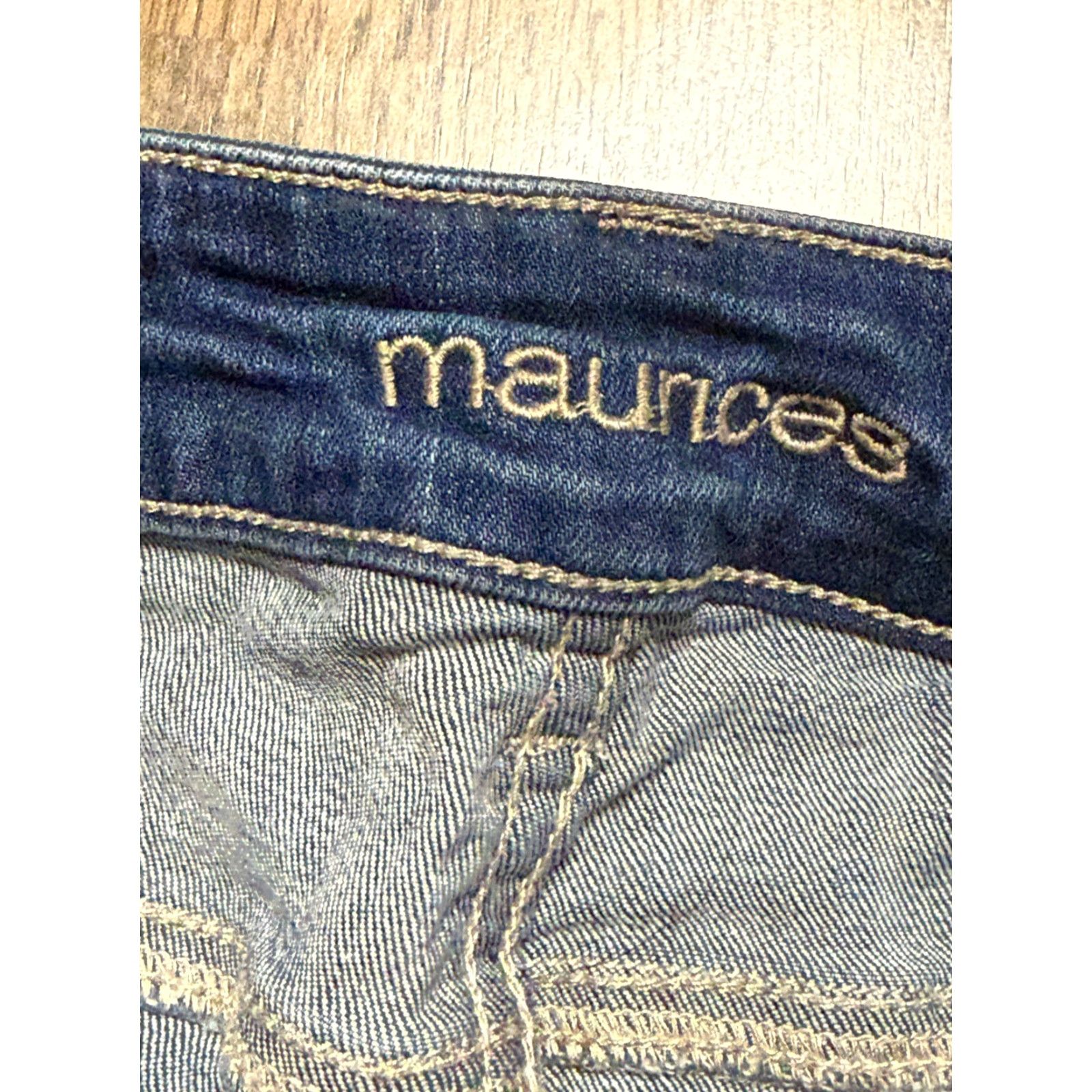 Vintage Maurices Jeans Capri Denim Blue 13/14 Lace Up 5-Pocket Regular Mid Rise Women's Juniors Jeans Size 34" / US 12 / IT 48 - 5 Thumbnail