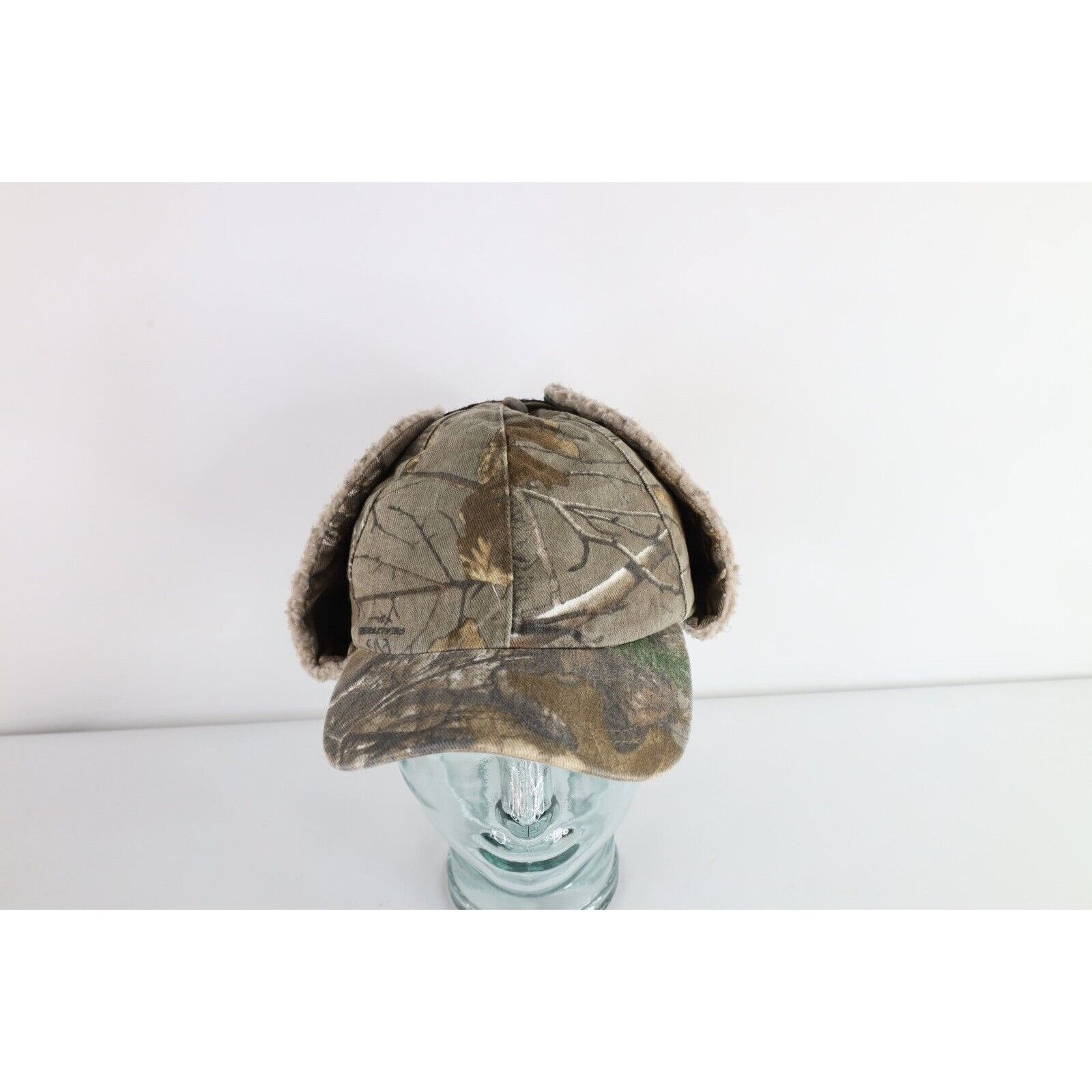 Vintage Vintage Streetwear Deep Pile Fleece Lined Realtree Camo Hat Size ONE SIZE - 2 Thumbnail