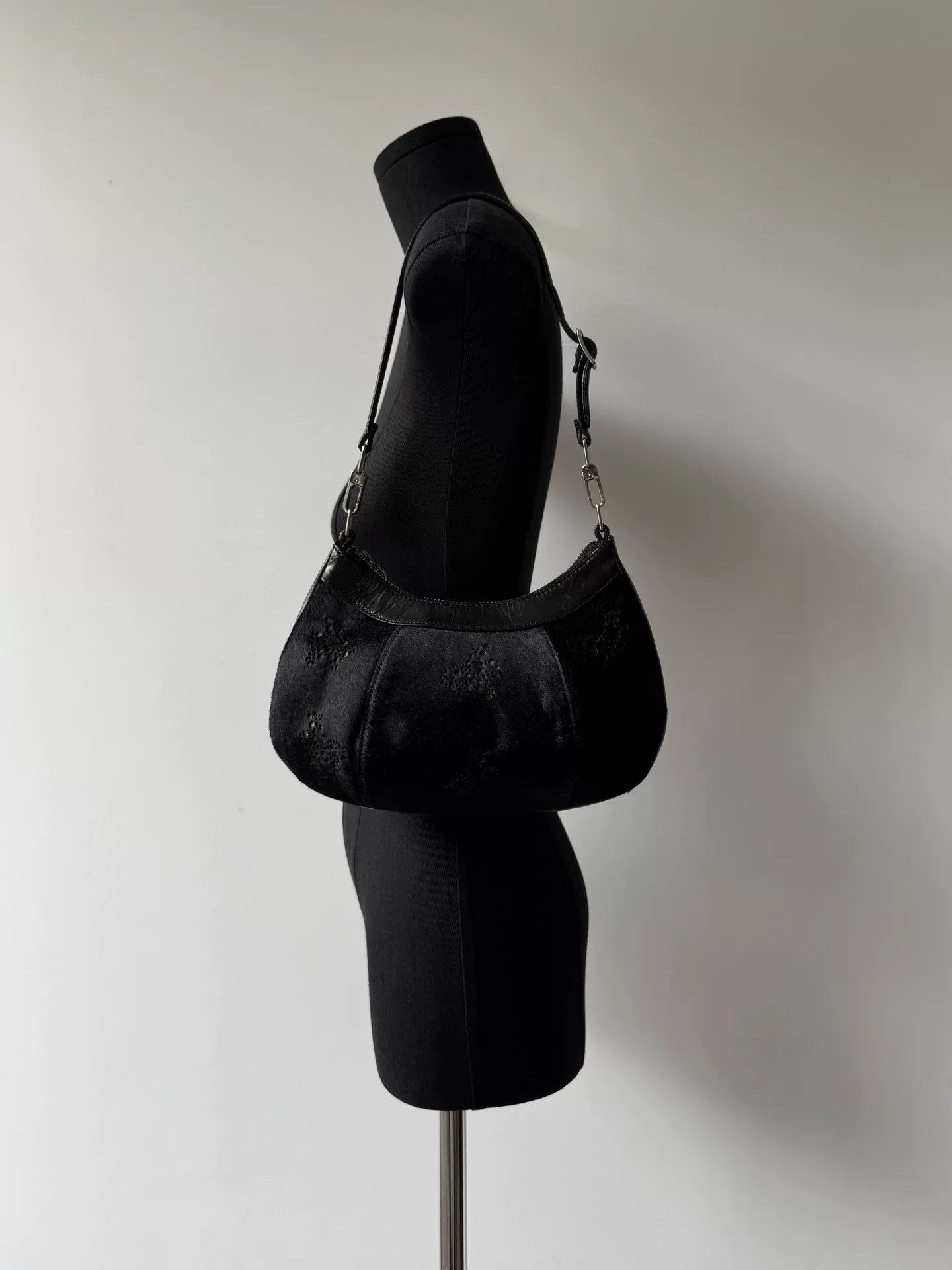 Yohji Yamamoto Yohji Yamamoto Zen-Inspired Black Bag Size ONE SIZE - 1 Thumbnail