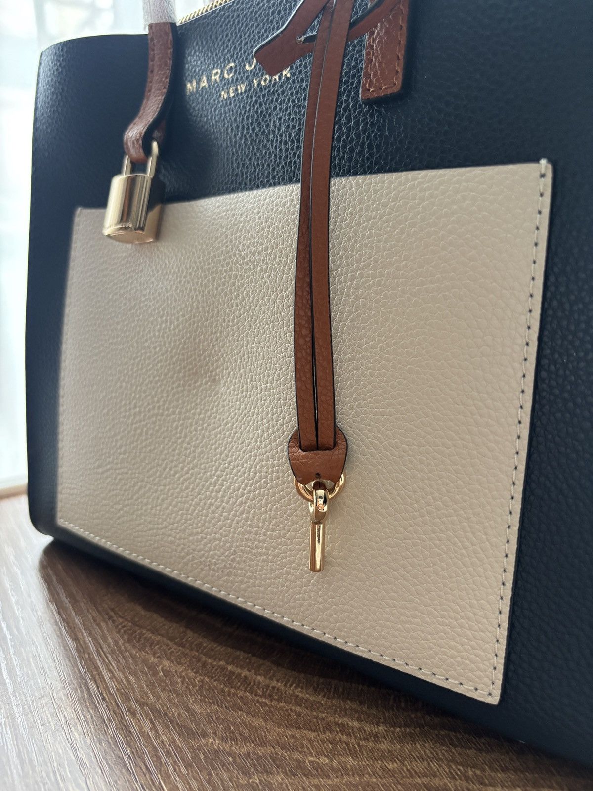 Marc Jacobs Marc Jacobs Tote Size ONE SIZE - 4 Thumbnail