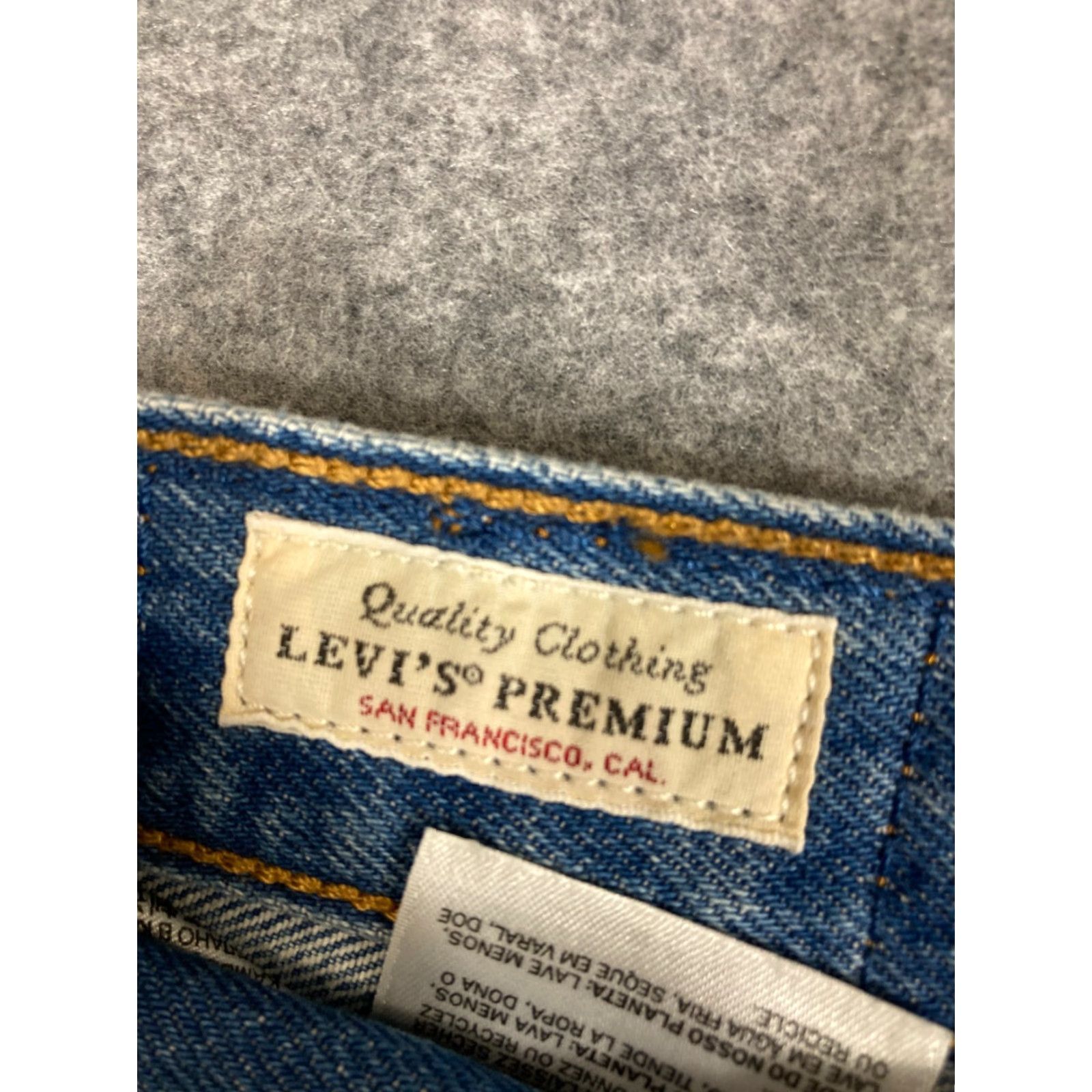 Levi's Levi’s Premium 501 Jeans Mens 28X30 Blue Denim Button Fly Straight Pockets Distressed Denim Jeans Regular Fit 501 Series USA City Classic Mens Size US 28 / EU 44 - 6 Thumbnail