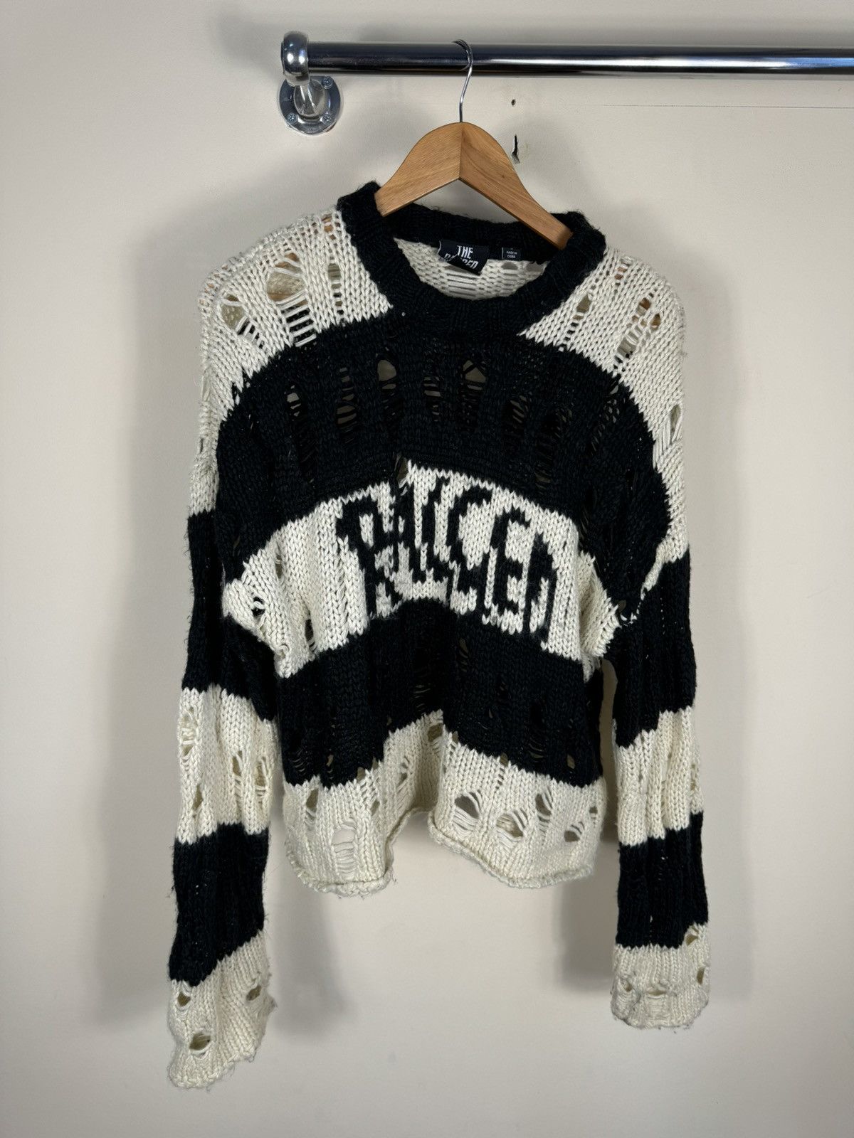 The Ragged Priest The Ragged Priest Distressed Striped Knit Jumper Size S / US 4 / IT 40 - 1 Thumbnail