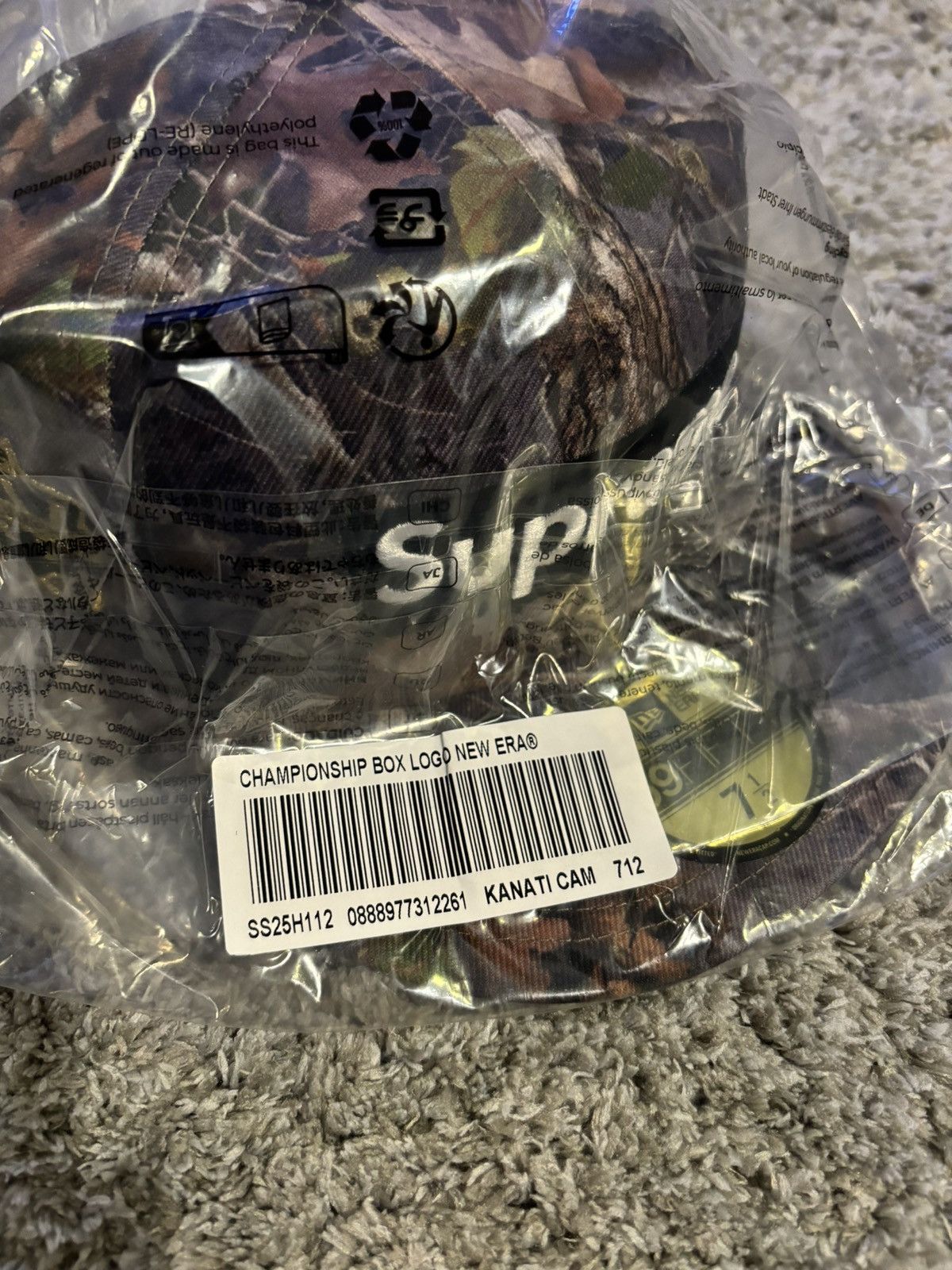 New Era × Supreme Supreme Championship Box Logo New Era 59fifty Hat Size ONE SIZE - 5 Thumbnail