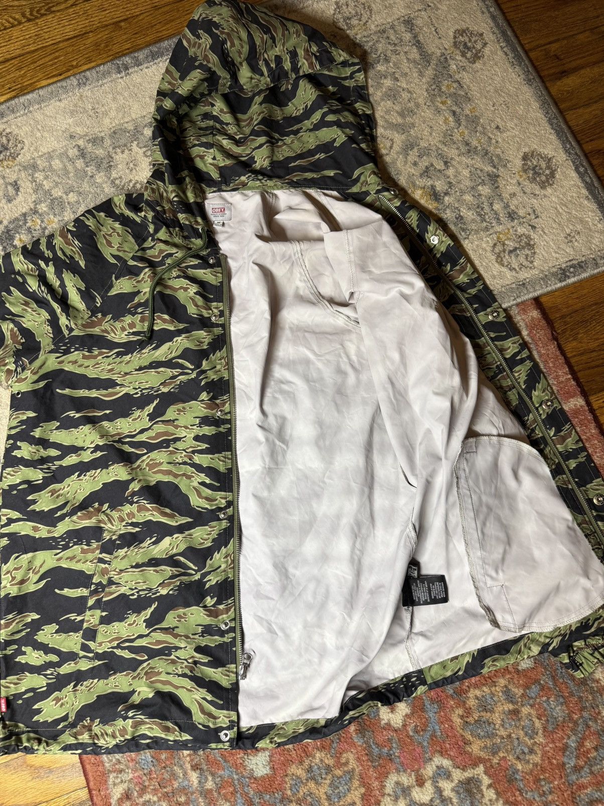 Obey Tiger Rain Jacket Size US M / EU 48-50 / 2 - 3 Thumbnail