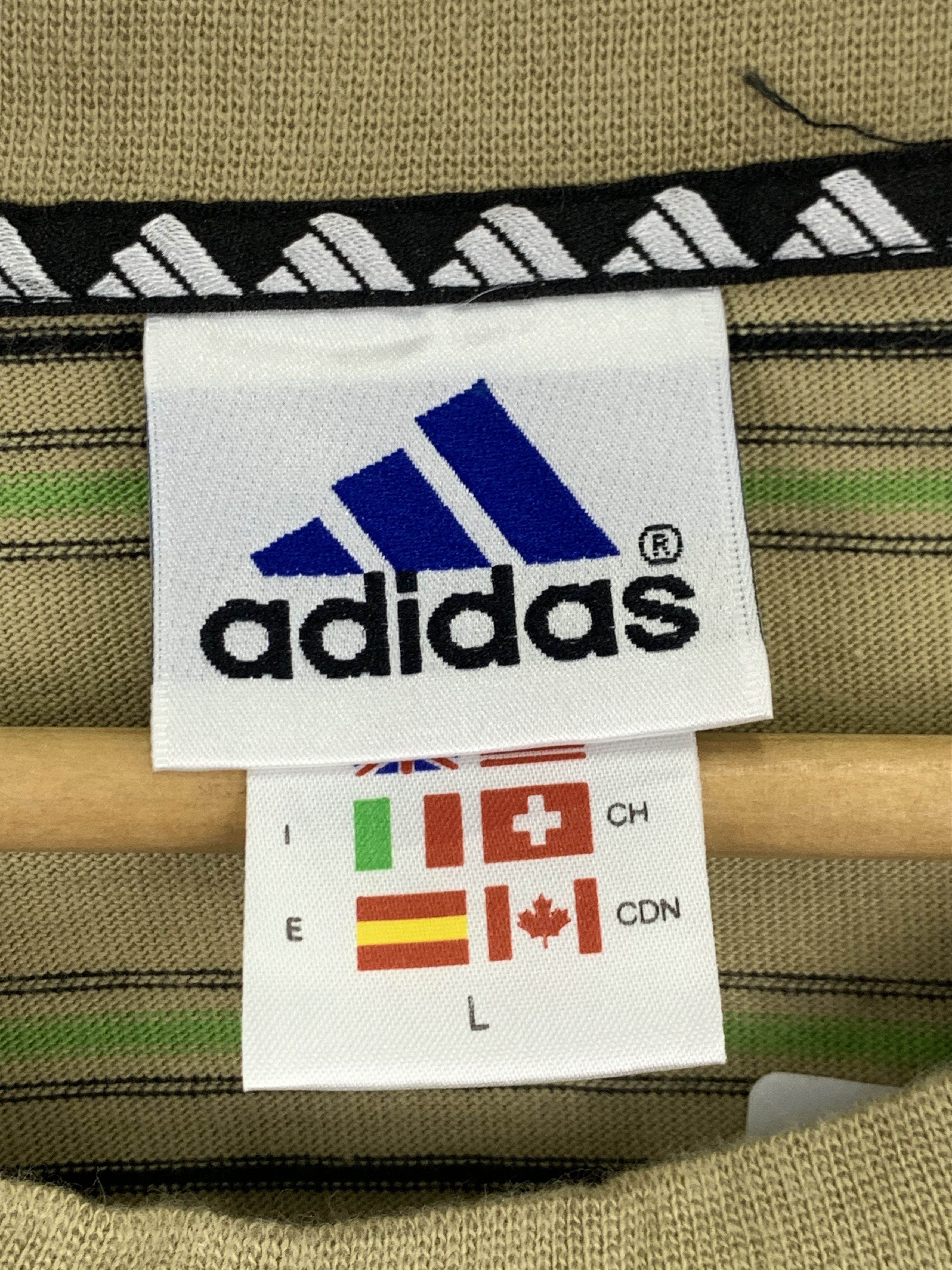 Vintage Vintage 90s Adidas Short Sleeve Stripe T Shirt TA0019 Size US L / EU 52-54 / 3 - 5 Thumbnail