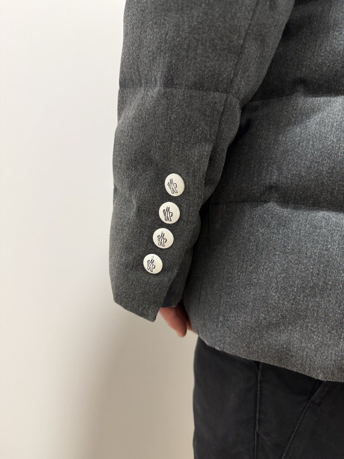 Moncler Gamme Bleu Moncler Gamme Bleu Wool Mens Down Coat Puffer Jacket size 5 Size US XL / EU 56 / 4 - 7 Thumbnail