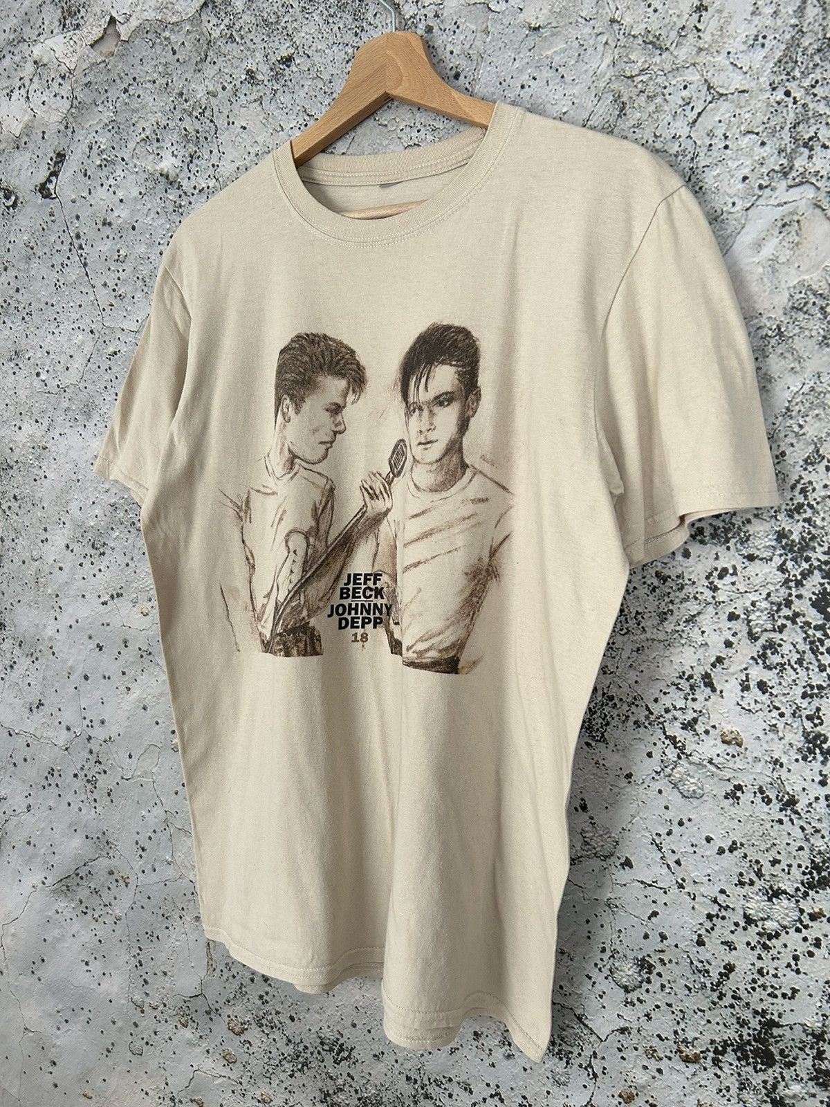 Band Tees Vintage Jeff Beck and Johnny Depp Rock Band Tee Tour Hype Size US M / EU 48-50 / 2 - 2 Thumbnail
