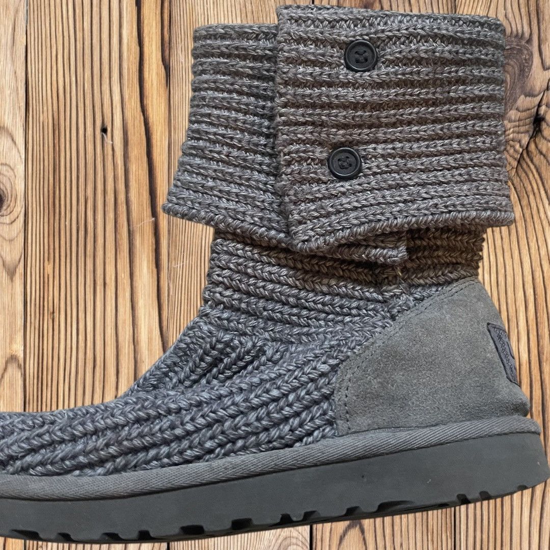 Ugg Ugg Australia Gray Classic Cardy Boots Size US 5 / IT 35 - 2 Thumbnail