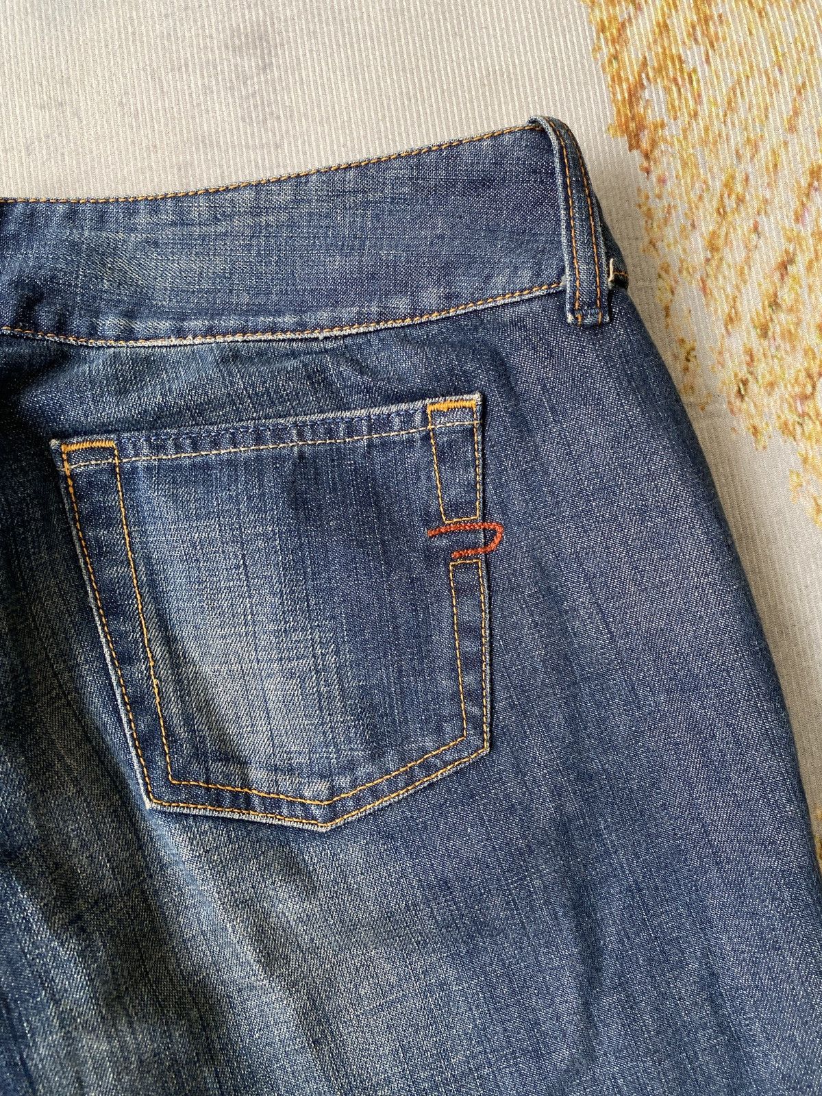 Diesel Vintage Diesel Low Rise Flare Blue Faded Denim Size US 28 / EU 44 - 11 Thumbnail