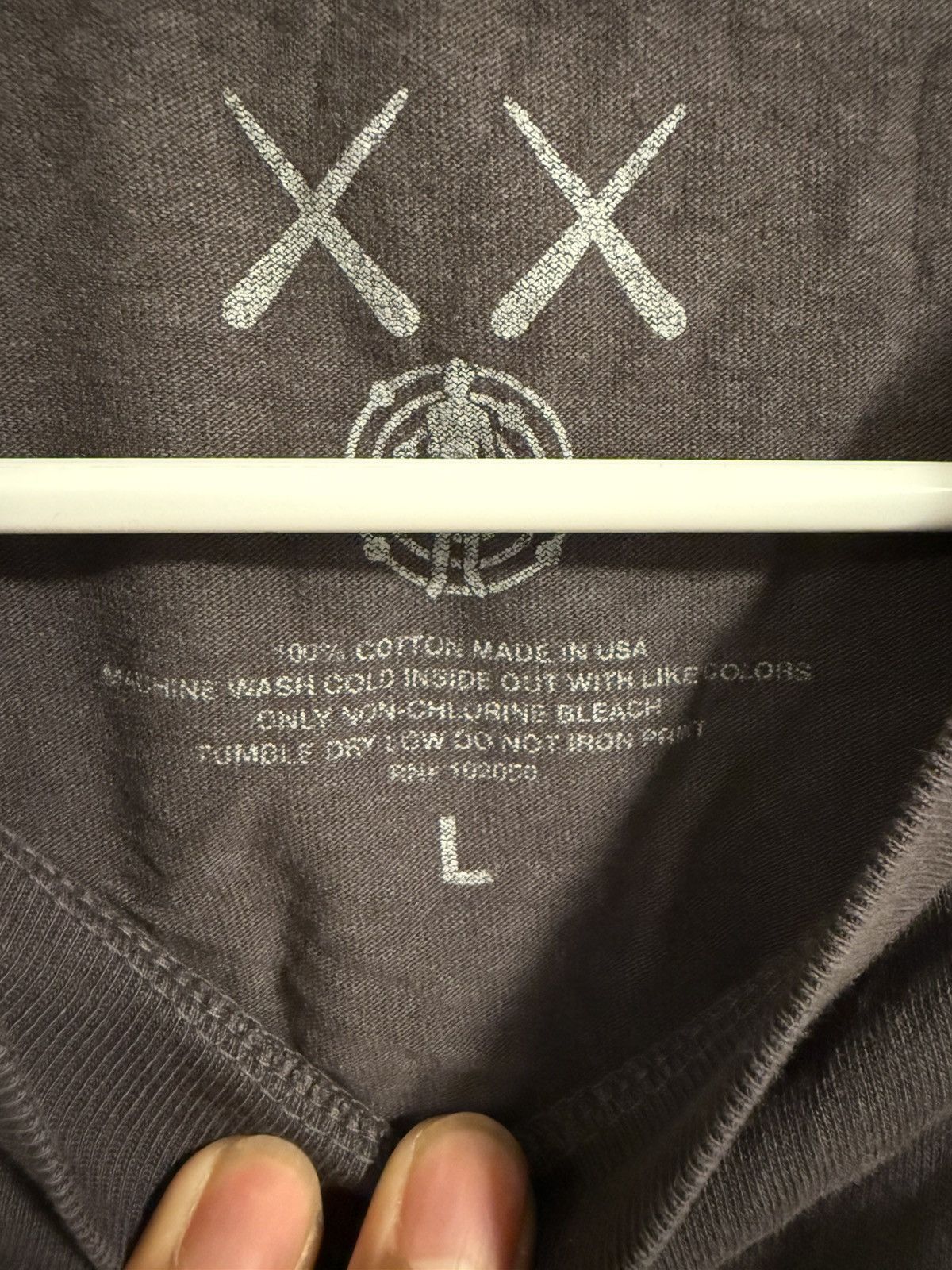 Kaws × Kid Cudi Kaws x Kid Cudi Shirt Collab Size US L / EU 52-54 / 3 - 2 Thumbnail
