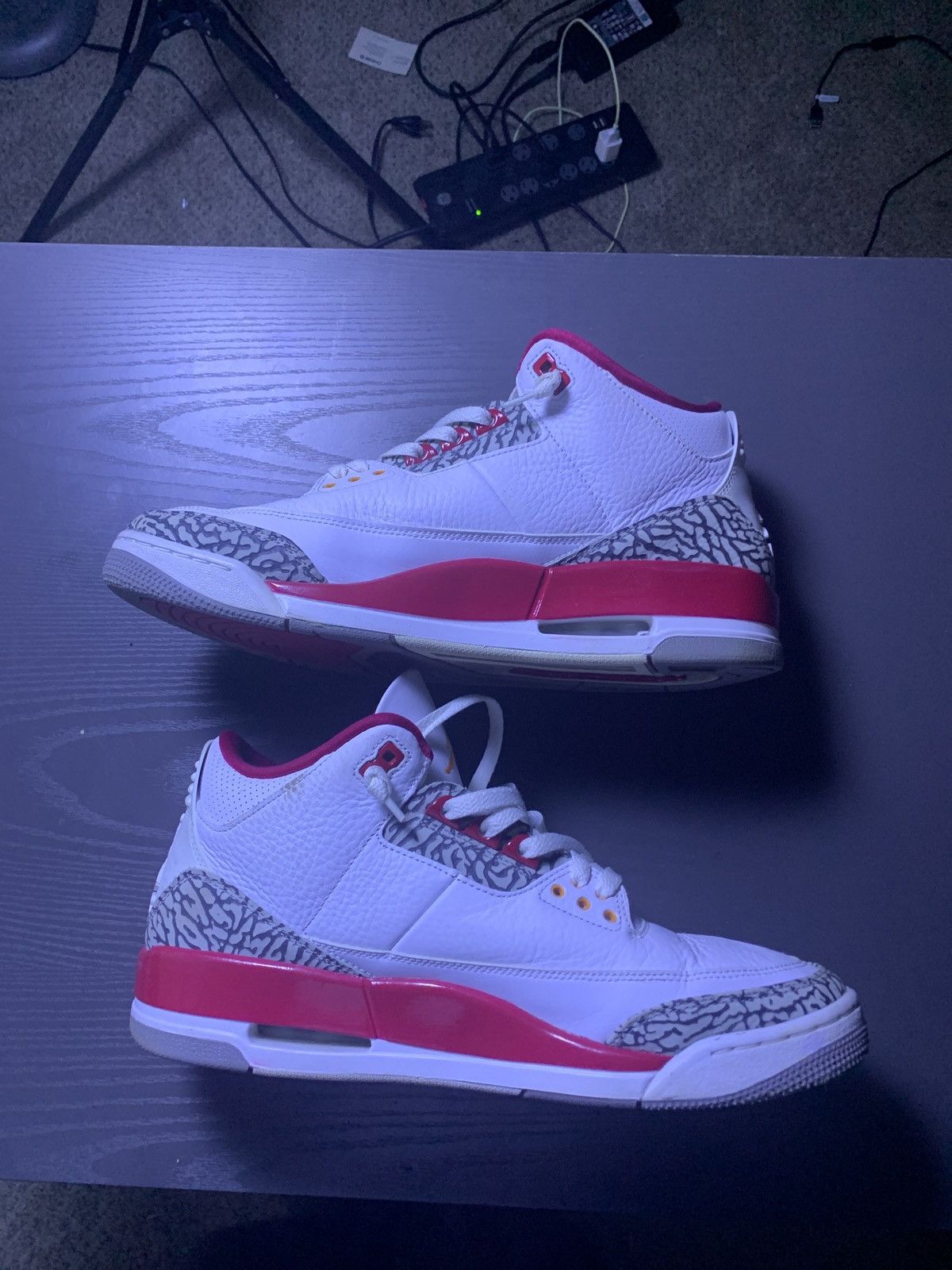 Nike Jordan 3 cardinal red Size US 12 / EU 45 - 2 Thumbnail