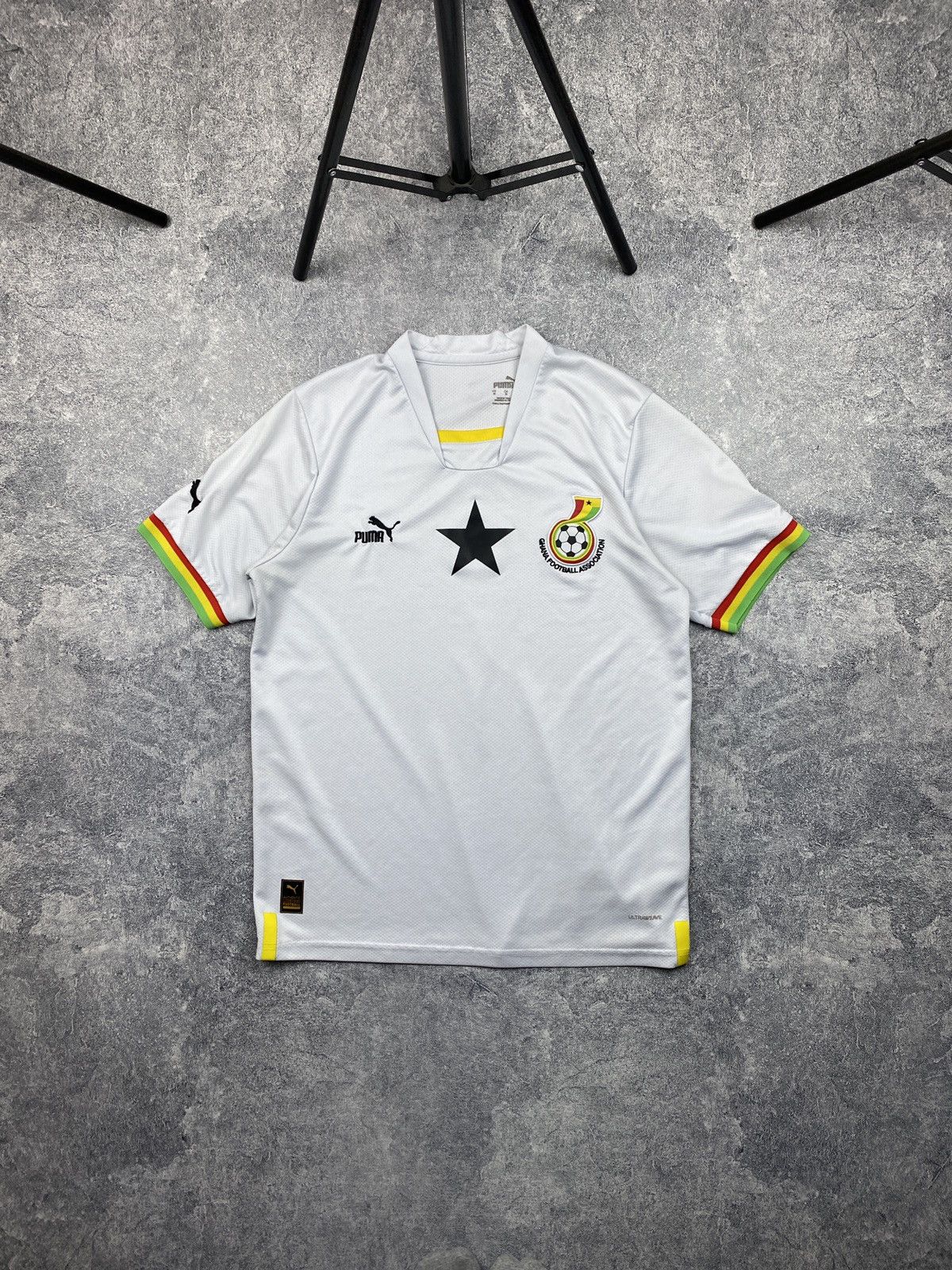Puma × Vintage Puma Ghana soccer jersey Size US M / EU 48-50 / 2 - 1 Thumbnail