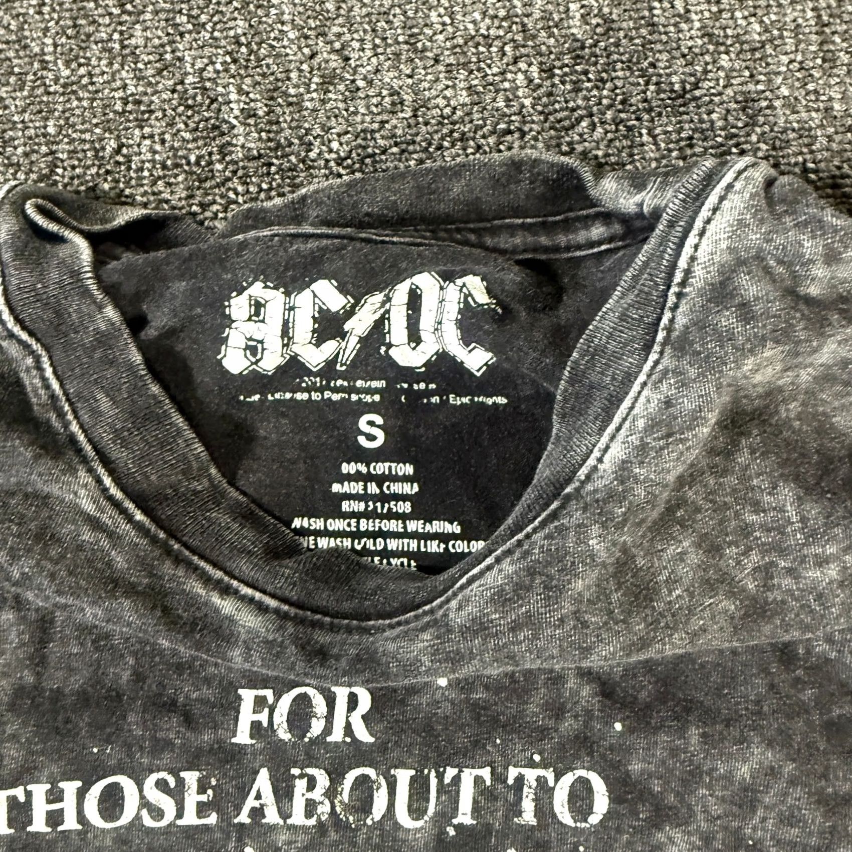 Vintage VINTAGE AC/DC Rock Tee Shirt Small Mens Short Sleeve Graphic Band Tour Acid Wash Black Size US 29 - 3 Thumbnail
