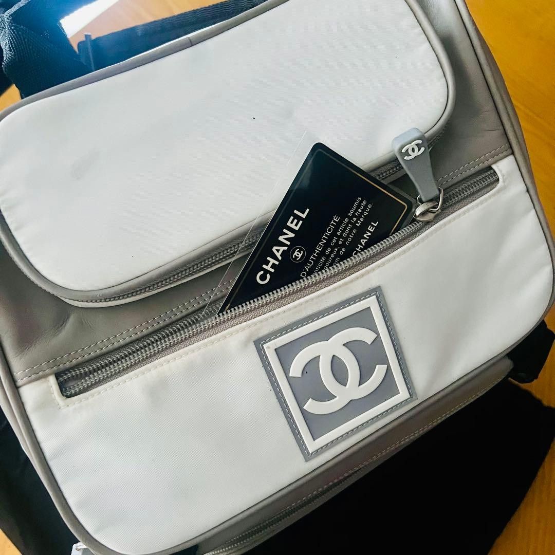 Chanel CHANEL Sports/Nylon Backpack / Daypack White Size ONE SIZE - 17 Thumbnail
