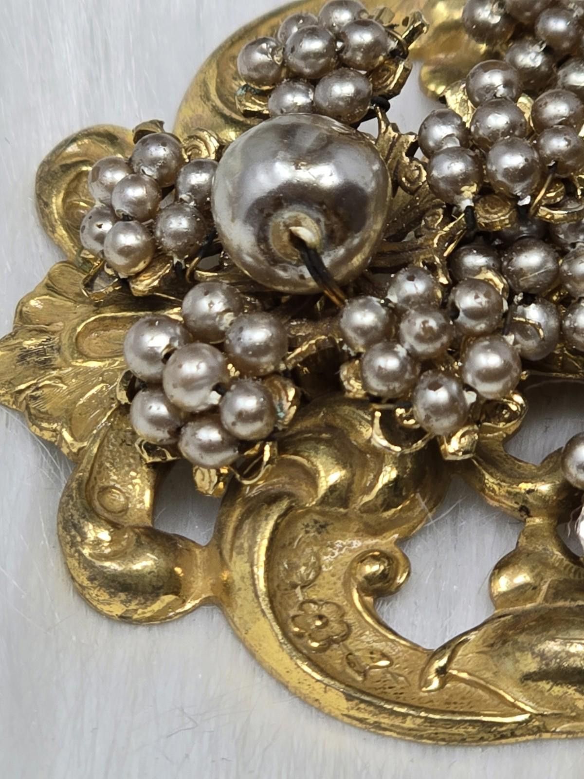 Other Miriam Haskell Pearl Rhinestone Filigree Brooch Size ONE SIZE - 7 Thumbnail