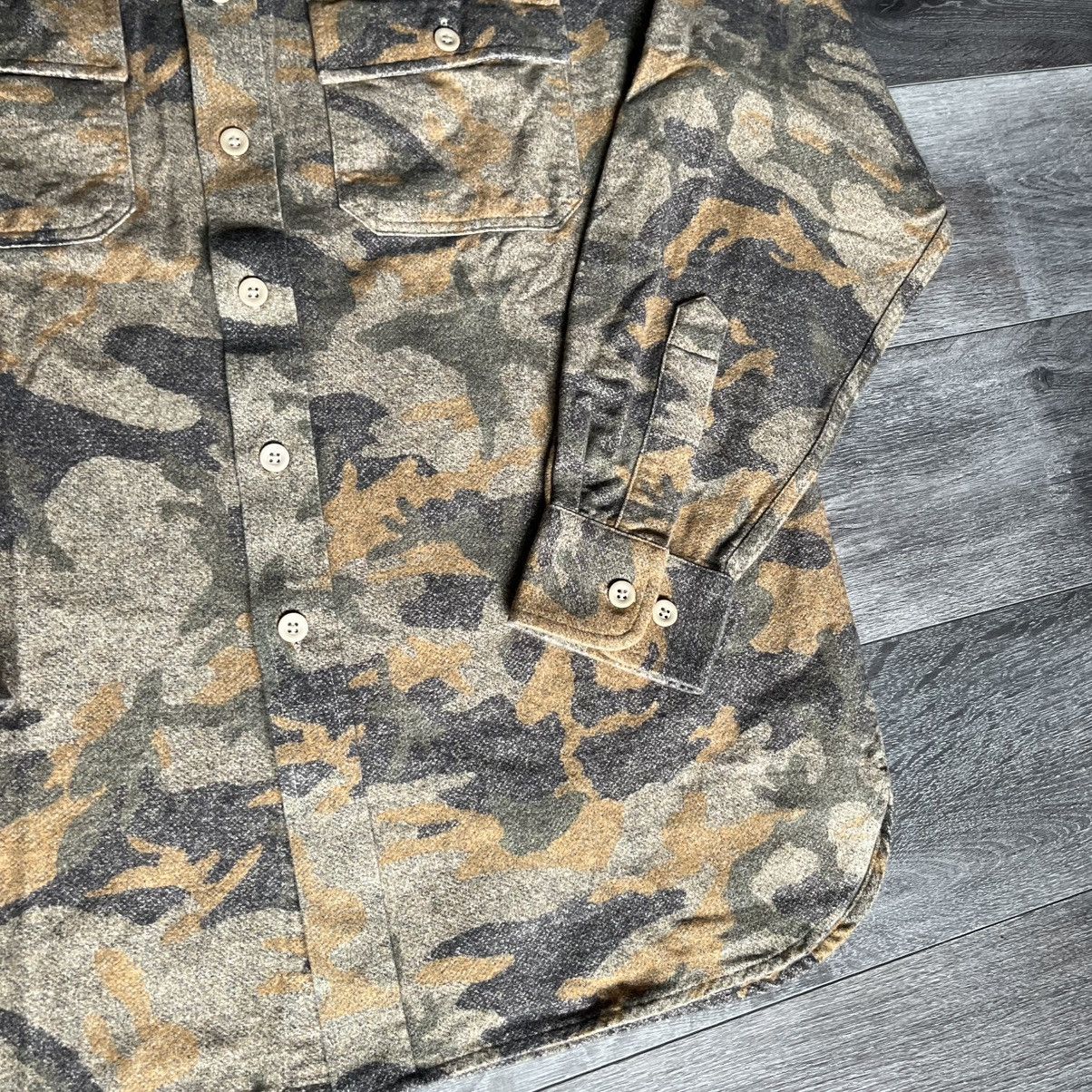 L.L. Bean Vintage L.L. Bean Camo Chamois Print Hunting Button Up Shirt Size US M / EU 48-50 / 2 - 4 Thumbnail