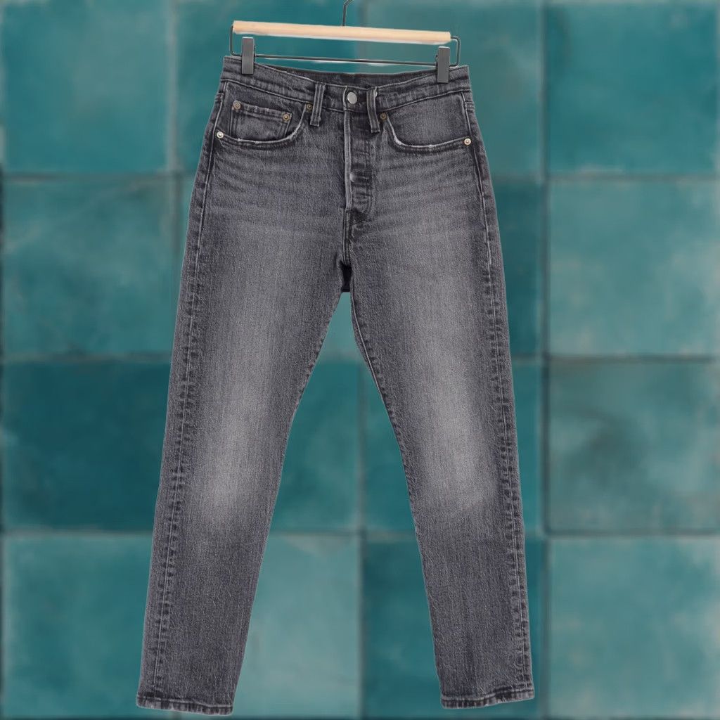 Levi's VINTAGE Levi's 501 Jeans Womens 26 Black High Rise Button Fly Stretch Denim 5-Pocket Mens Girls Size 26" / US 2 / IT 38 - 1 Thumbnail