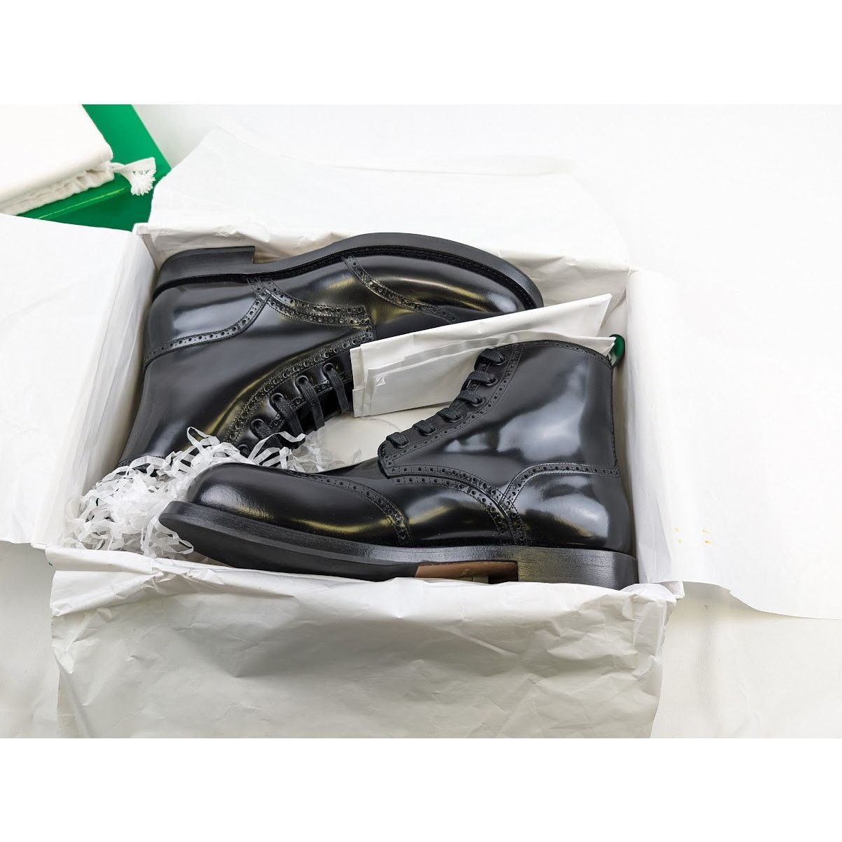 Bottega Veneta o1rshd1 Q:2 / Gloss Vinyl Wardrobe Ankle Boots in Black Size US 11 / EU 44 - 19 Thumbnail