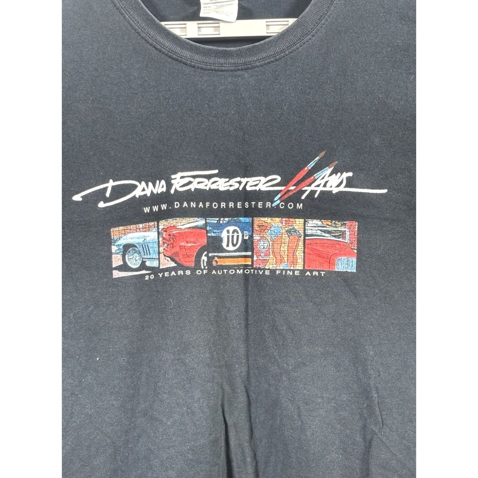 Gildan VINTAGE Dana Forrester "20 Years of Automotive Fine Art" Men's Graphic T-Shirt 2XL Black Nike? Size US XXL / EU 58 / 5 - 2 Thumbnail