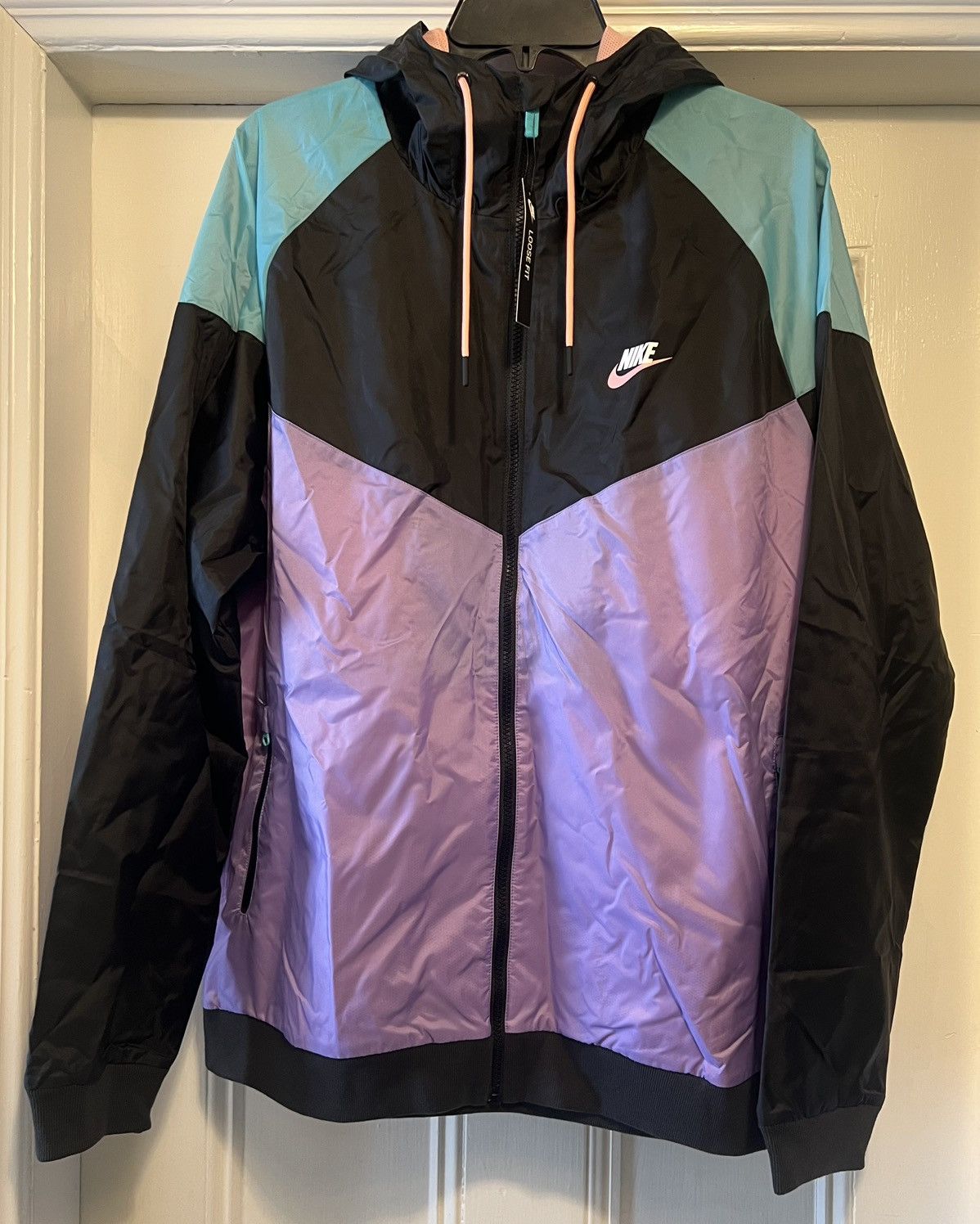 Nike Authentic Nike Sportswear windbreaker jacket XL have a day Size US XL / EU 56 / 4 - 1 Thumbnail