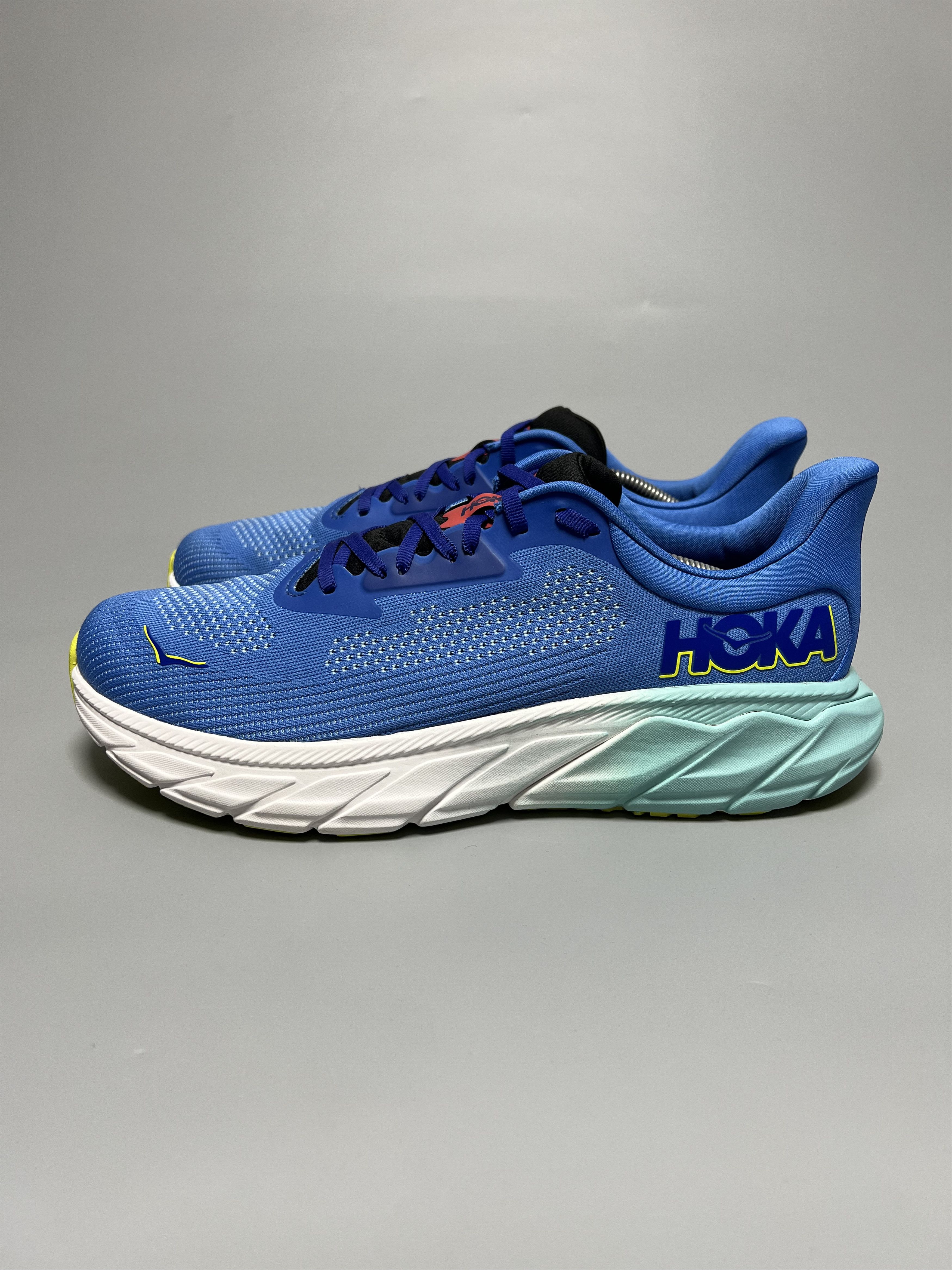 Hoka 10.5 EE Hoka One One Arahi 7 Wide Running Shoes Walking Gym Size US 10.5 / EU 43-44 - 1 Thumbnail