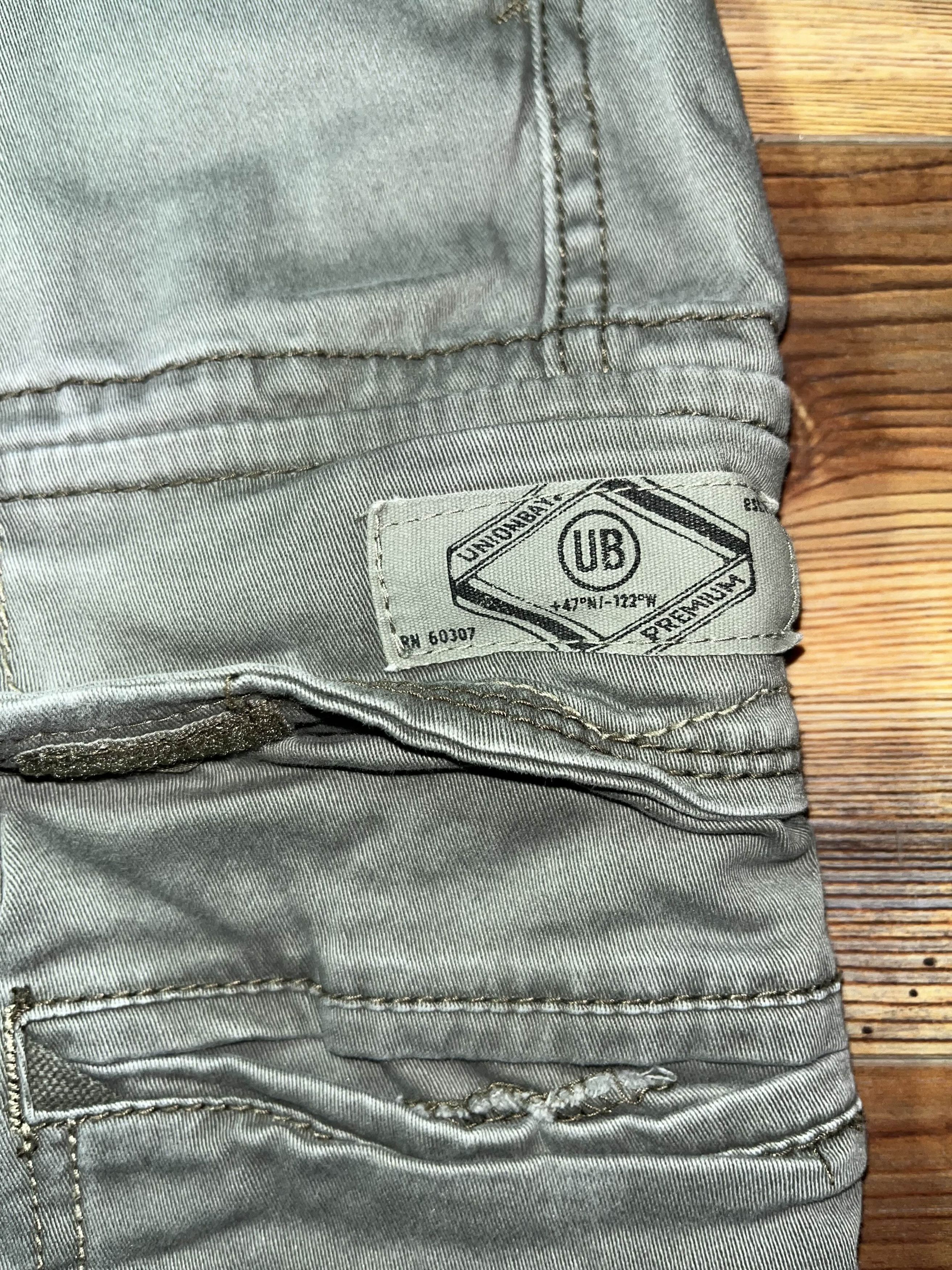 UNIONBAY × Vintage 2000’s Union Bay Baggy Gray Cargo Shorts Size US 40 / EU 56 - 3 Thumbnail