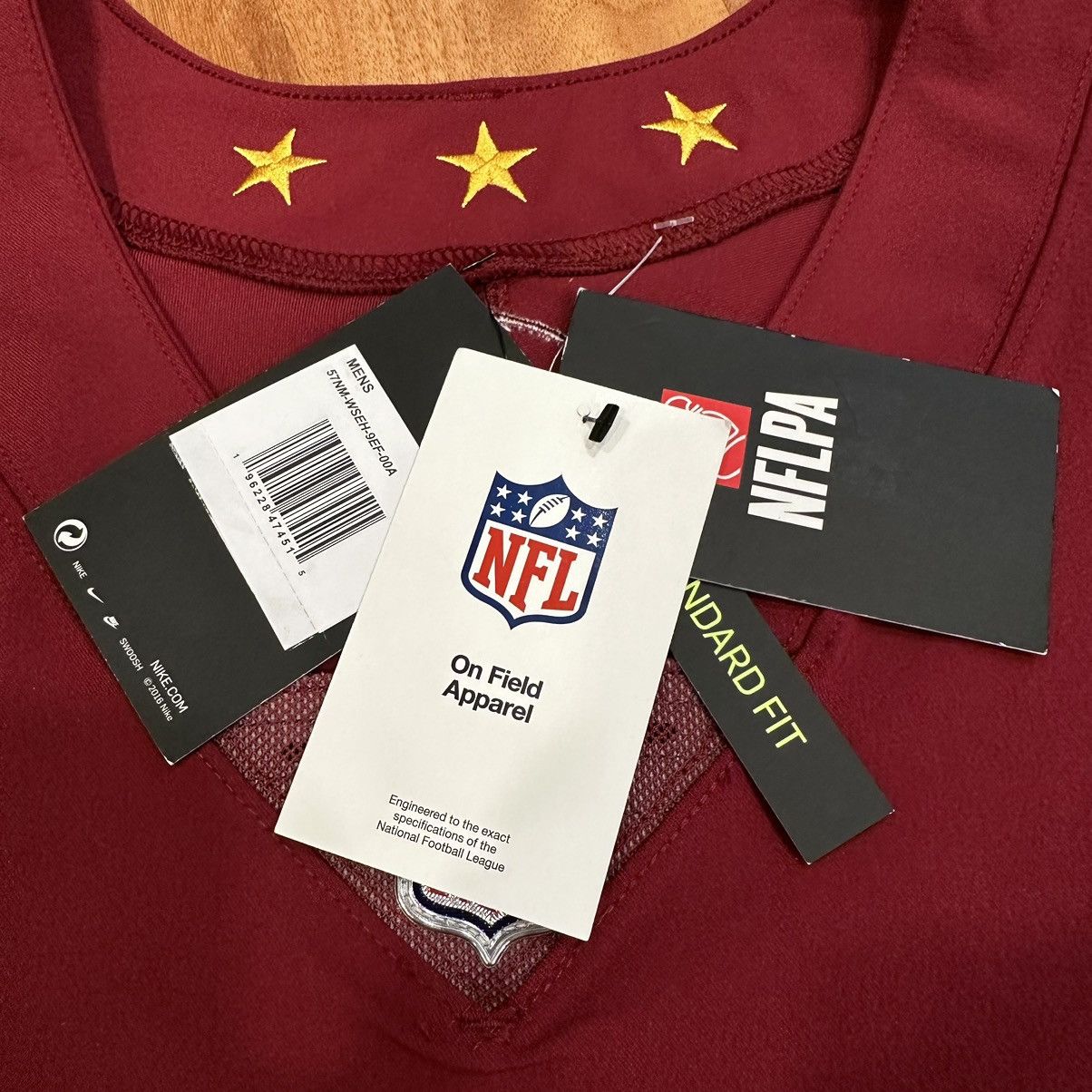 NFL × Nike Washington Commanders Nike Vapor Untouchable Elite Jersey Size US L / EU 52-54 / 3 - 7 Thumbnail
