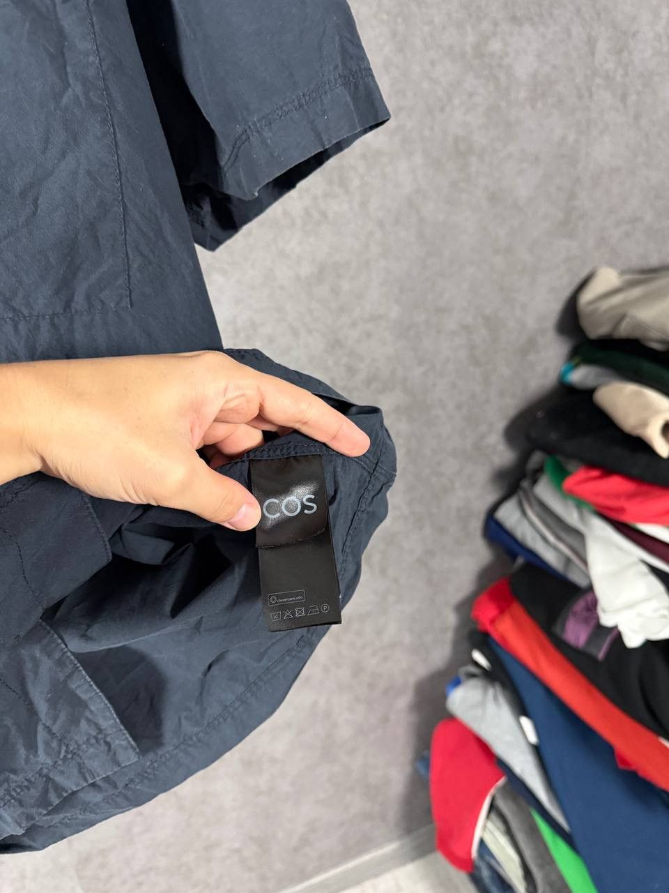 Cos COS designer pocket relaxed shirt Size US XL / EU 56 / 4 - 4 Thumbnail