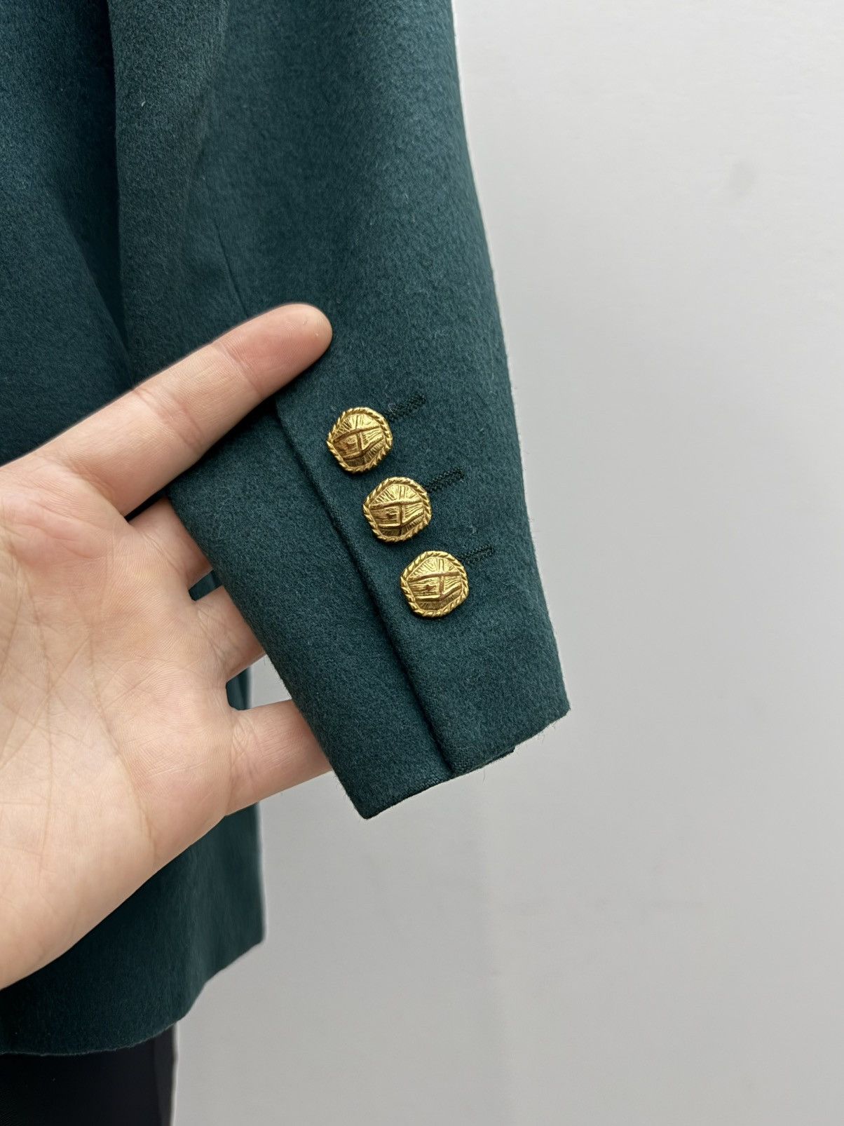 Burberry Burberrys Blazer Double Breasted Gold Button Wool Blazer Size US L / EU 52-54 / 3 - 4 Thumbnail