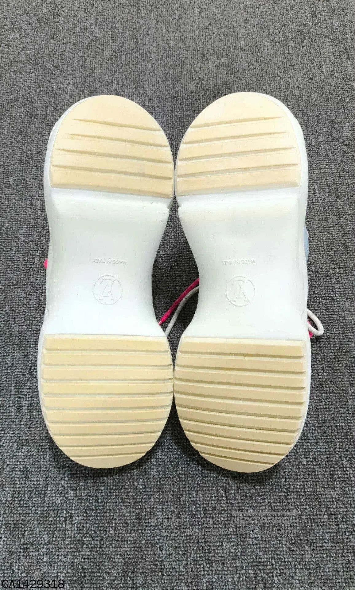 Louis Vuitton Louis Vuitton Logo Mesh Dad Shoes. Size US 8 / IT 38 - 6 Thumbnail