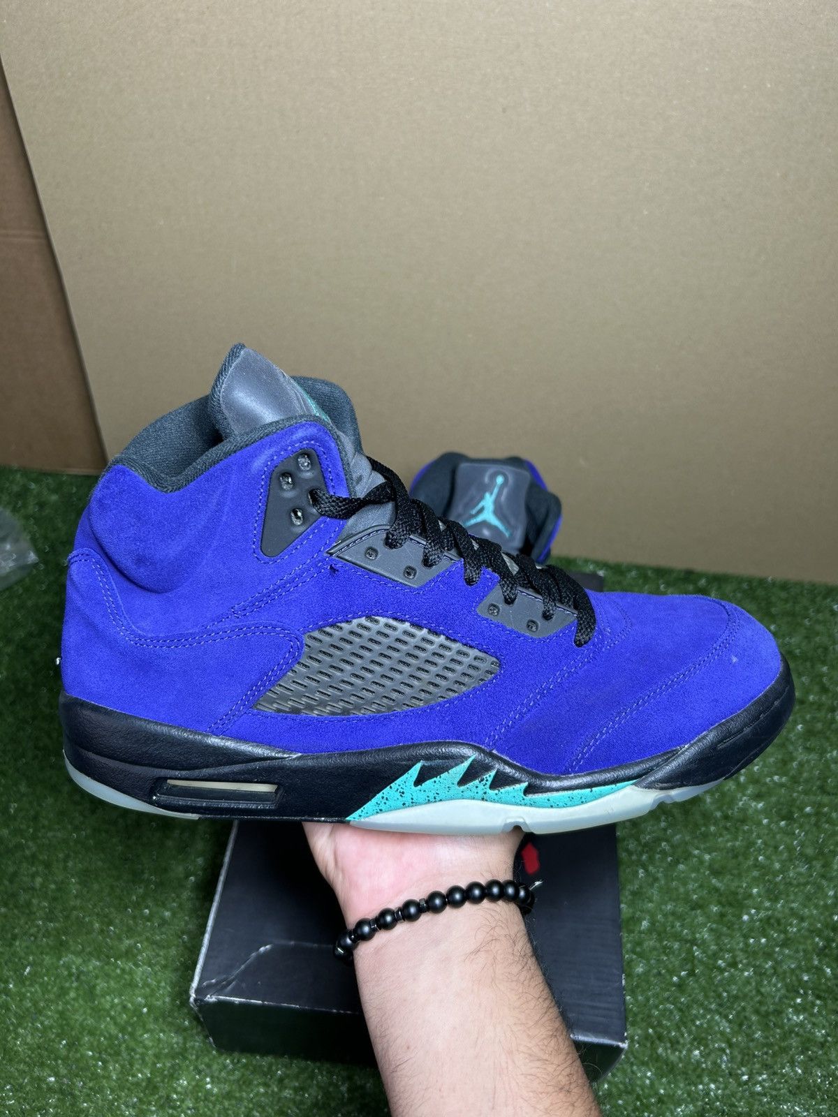 Jordan Brand Jordan 5 alternate grape 2020 Size US 9.5 / EU 42-43 - 5 Thumbnail