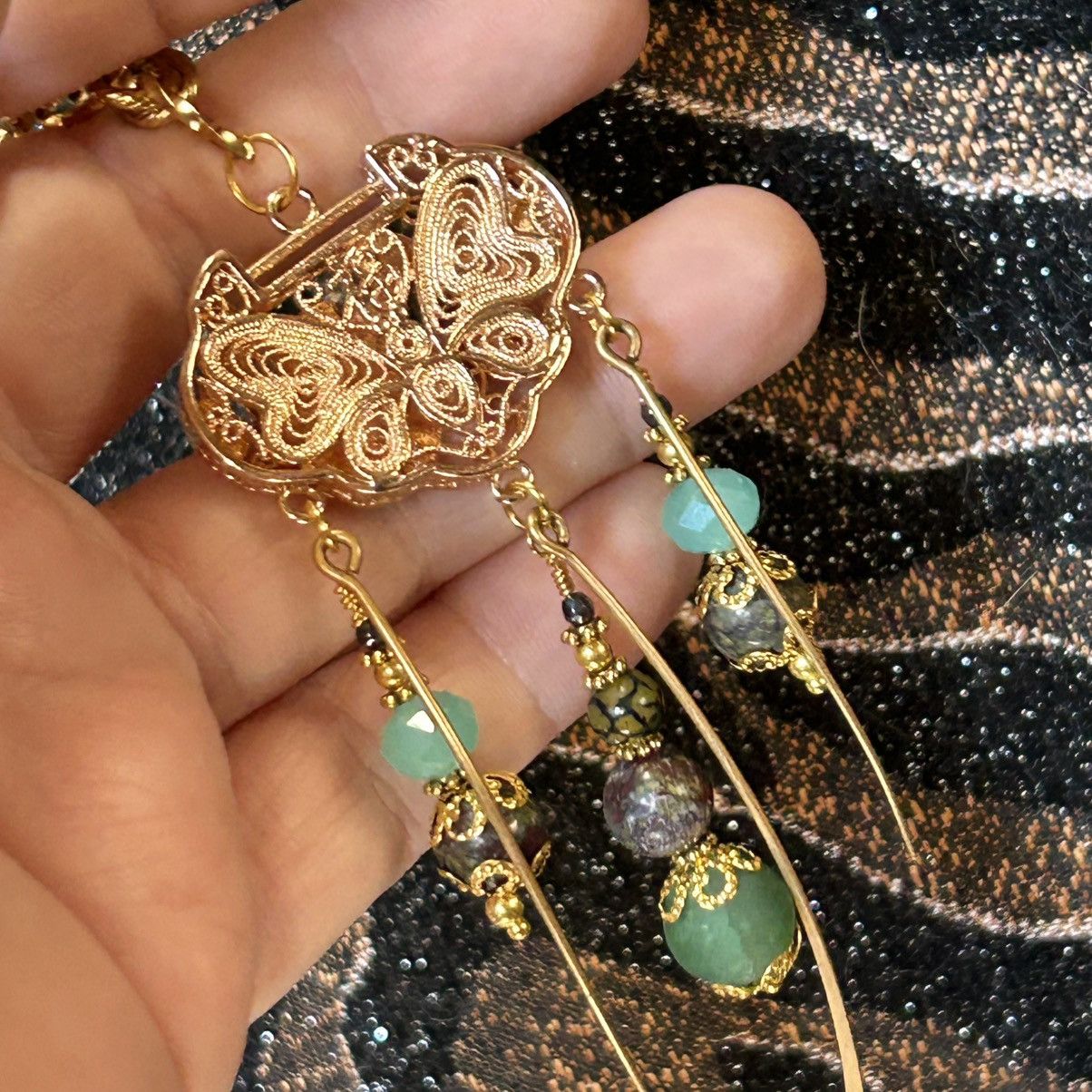 Handmade Handcrafted elegant stone dangle fringe medallion necklace Size ONE SIZE - 7 Thumbnail