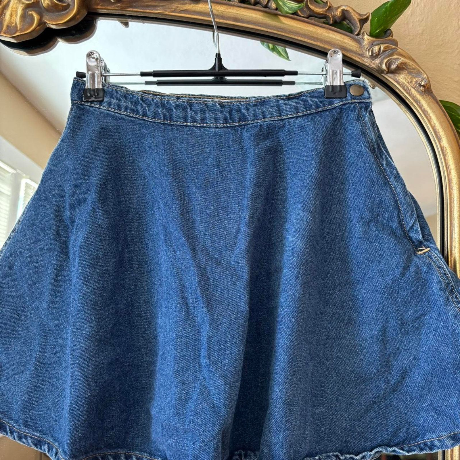 American Apparel American Apparel Denim Circle Skirt Small Cotton Tumblr Girl Size 24" / US 00 / IT 34 - 4 Thumbnail