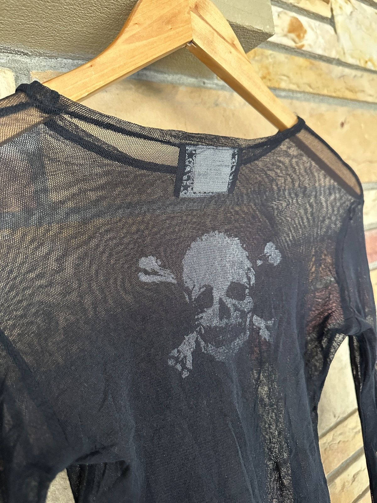 Vintage Vintage 90s Skull and Crossbones Mesh Top Size L / US 10 / IT 46 - 11 Thumbnail
