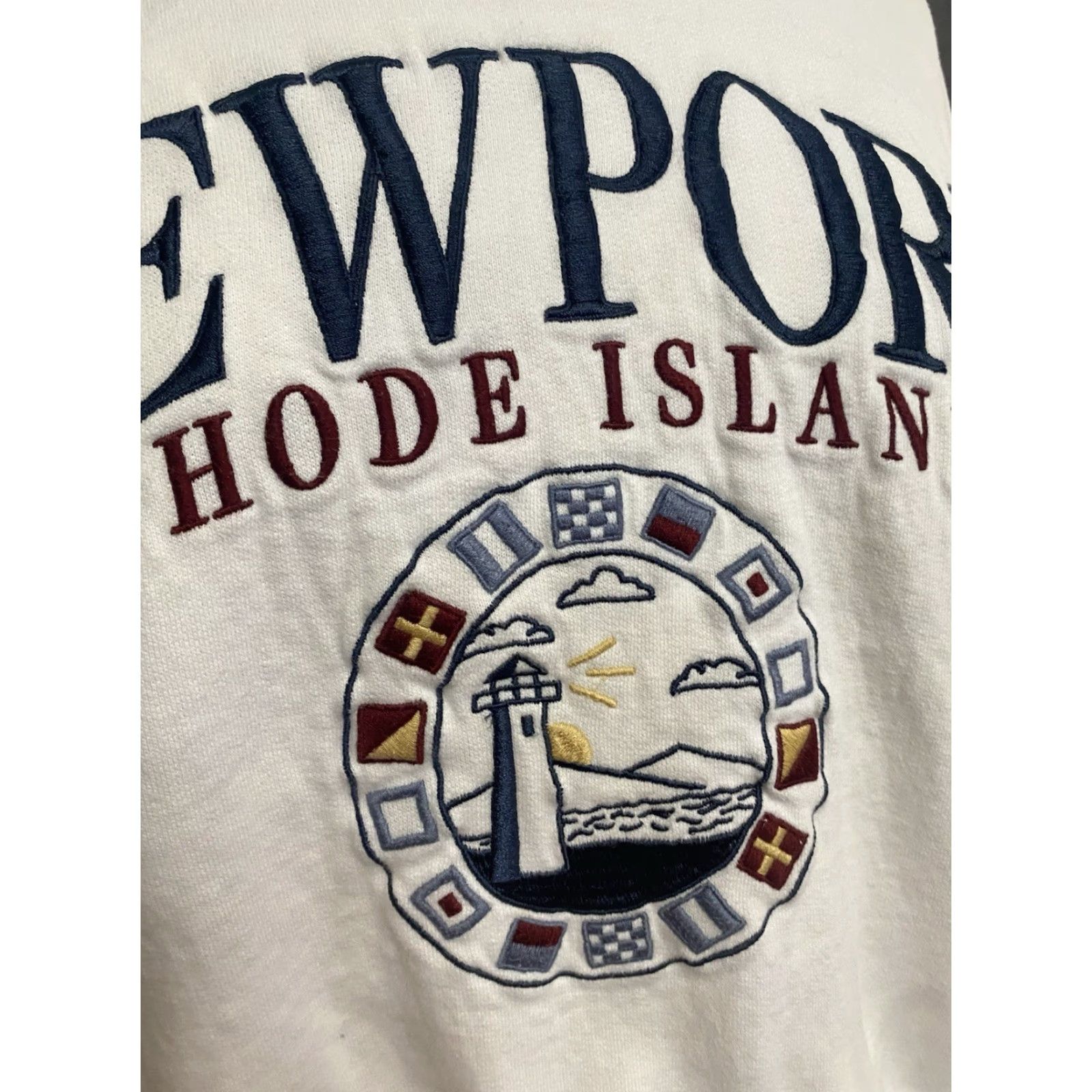 Abercrombie & Fitch Abercrombie & Fitch Sweatshirt Womens Cropped Embroidered Crew Neck White Medium Size M / US 6-8 / IT 42-44 - 2 Thumbnail
