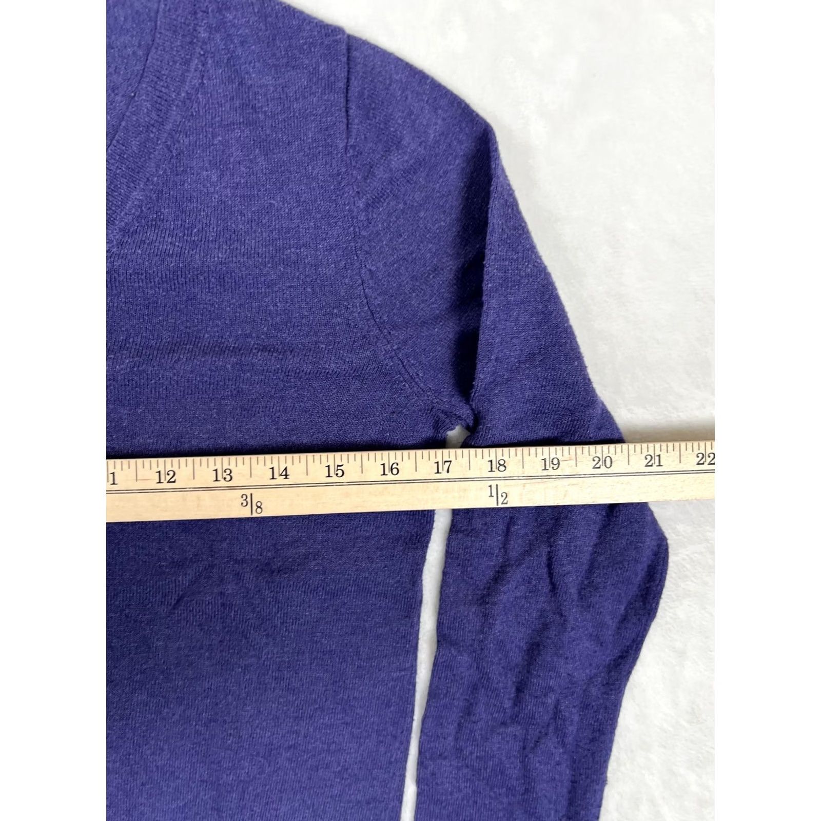Mossimo VINTAGE Mossimo Sweater Womens Medium Purple V Neck Lightweight Knit Pullover Size M / US 6-8 / IT 42-44 - 6 Thumbnail